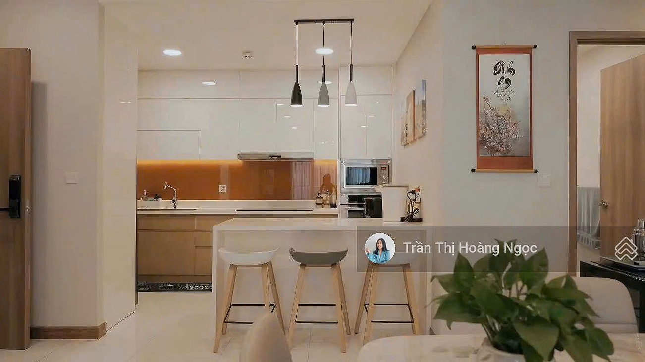 Quick sale of Sunwah Pearl apartment, good price, 2 bedrooms, 98m2, 15 billion