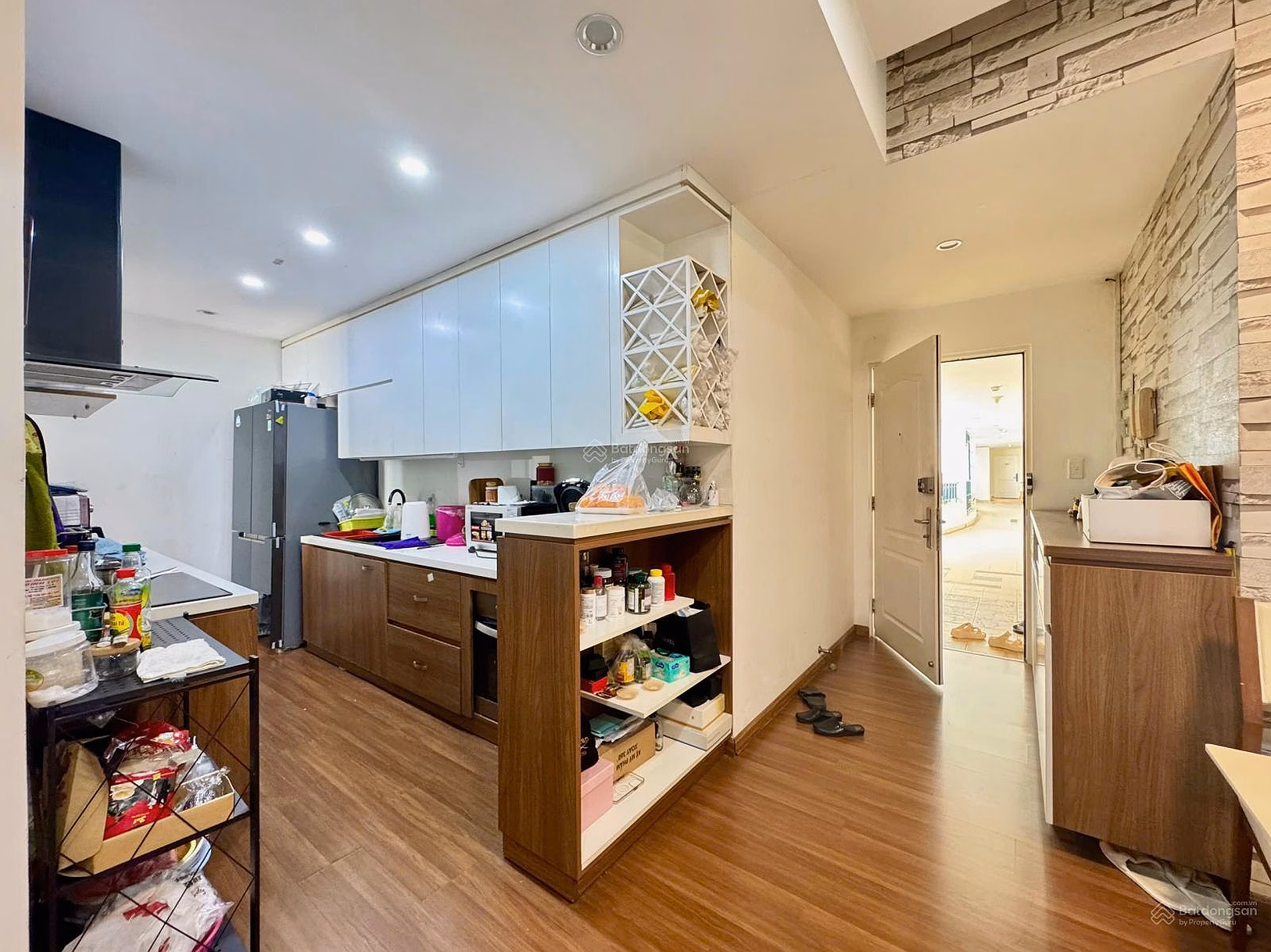 Selling Canh Vien 1 apartment with Nam Vien park view, 3 bedrooms, priced at 10 billion