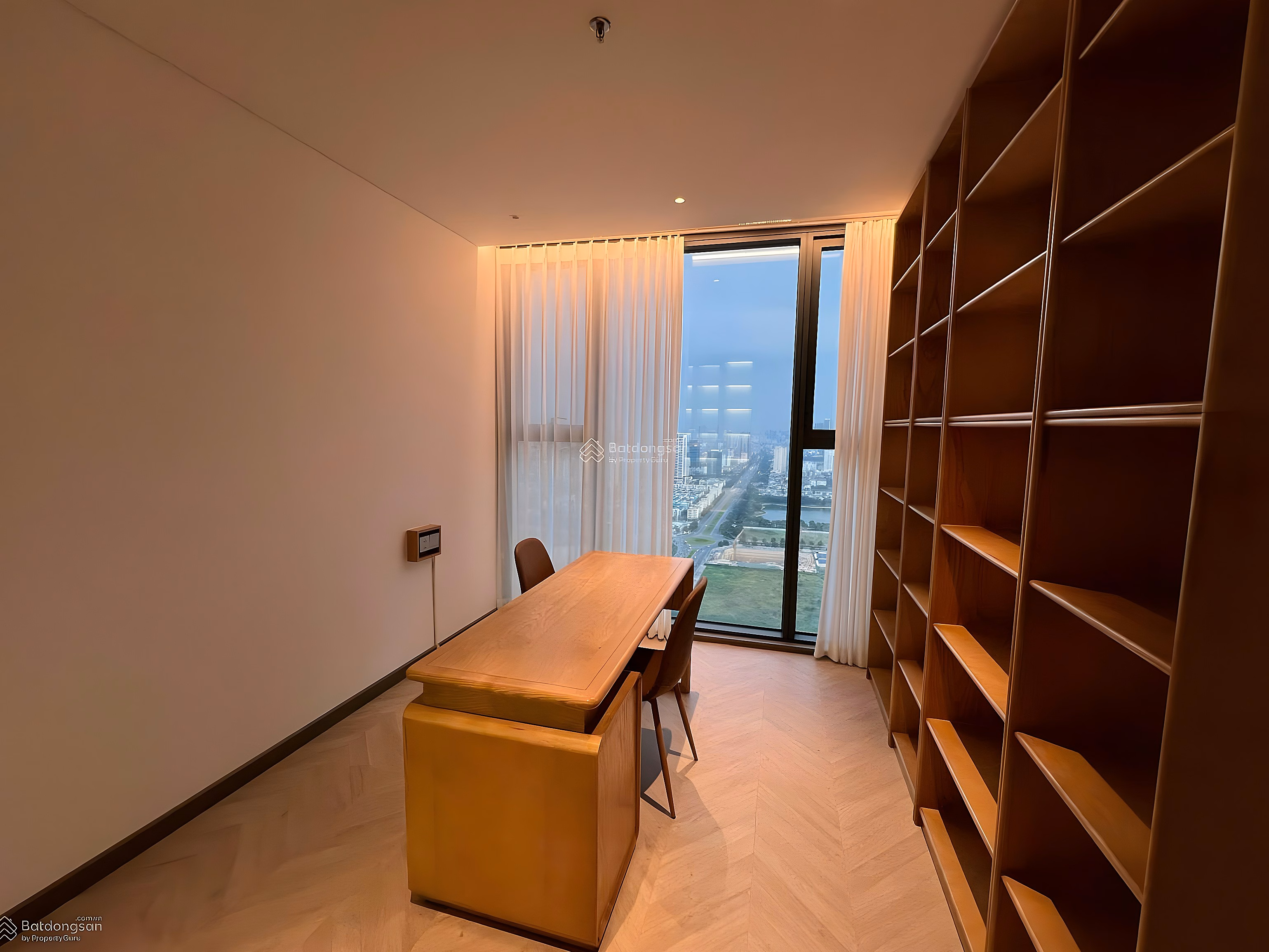 For 2 bedroom - 3 bedroom apartments, fully furnished & basic, with car slot, Diplomatic Corps area***