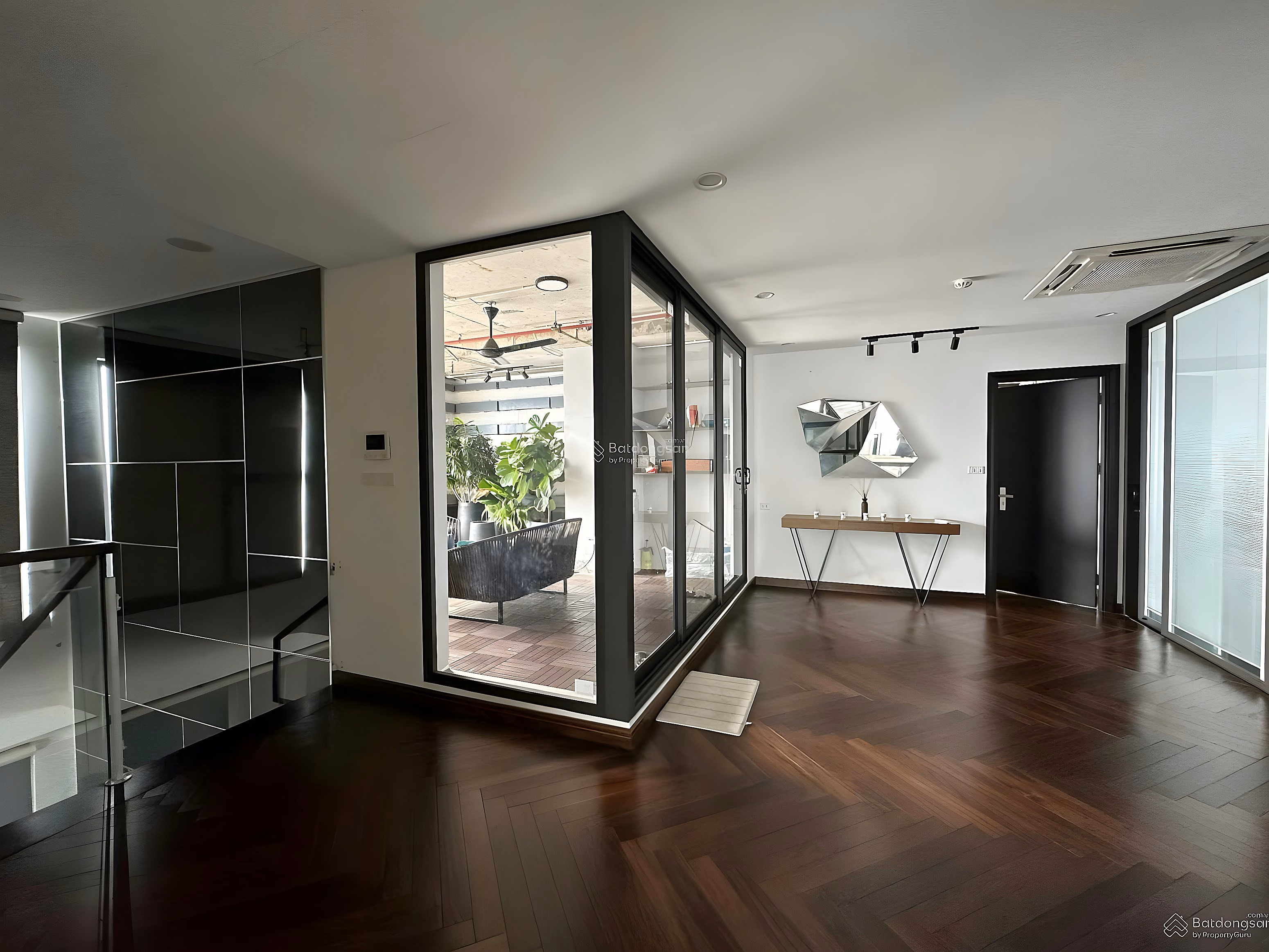 For 2 bedroom - 3 bedroom apartments, fully furnished & basic, with car slot, Diplomatic Corps area***