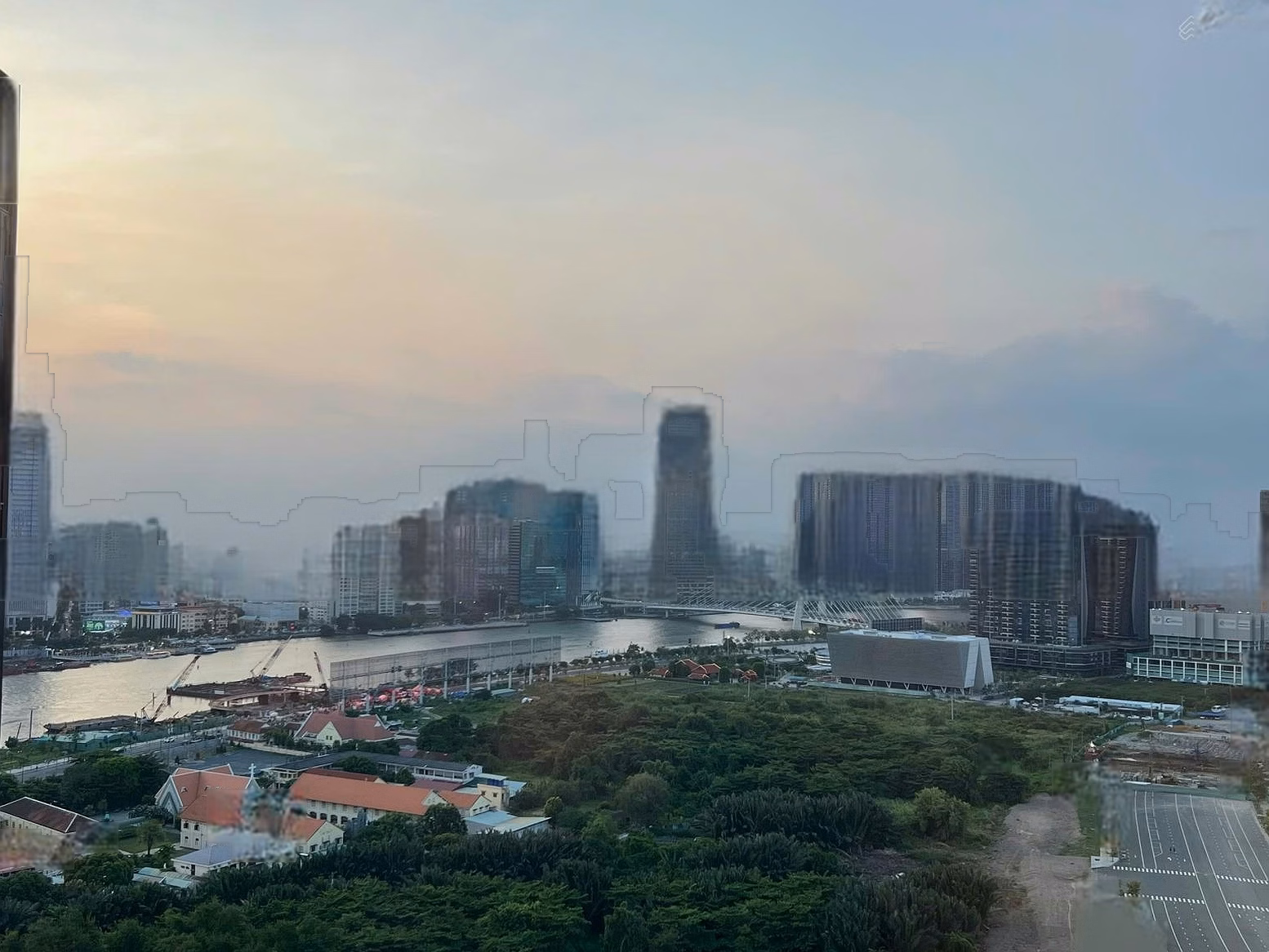 3 bedroom apartment for investment, view of district 1, Empire City project 239 million/m2