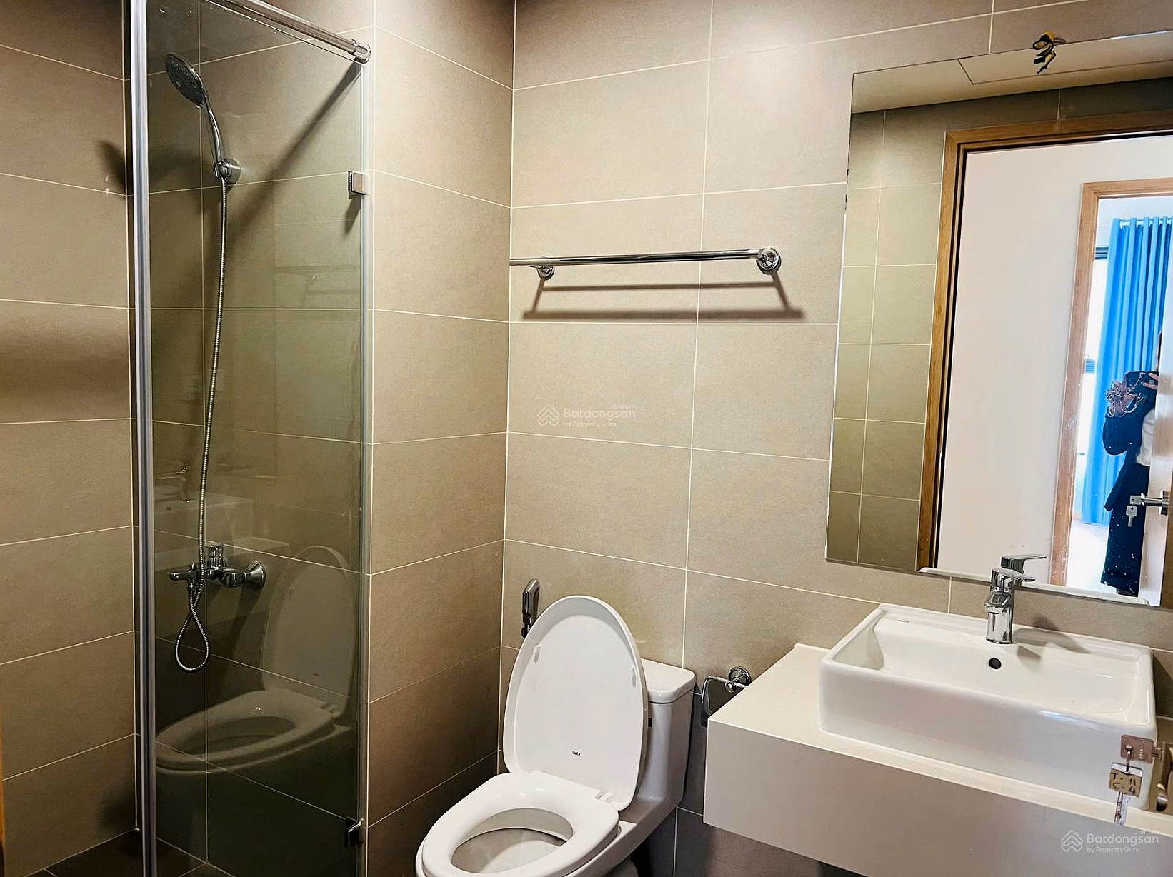 Need to rent Mizuki CH 2BR2WC 11 million, area 83m² with some electronic furniture, MP9 tower, new house, ready to live in