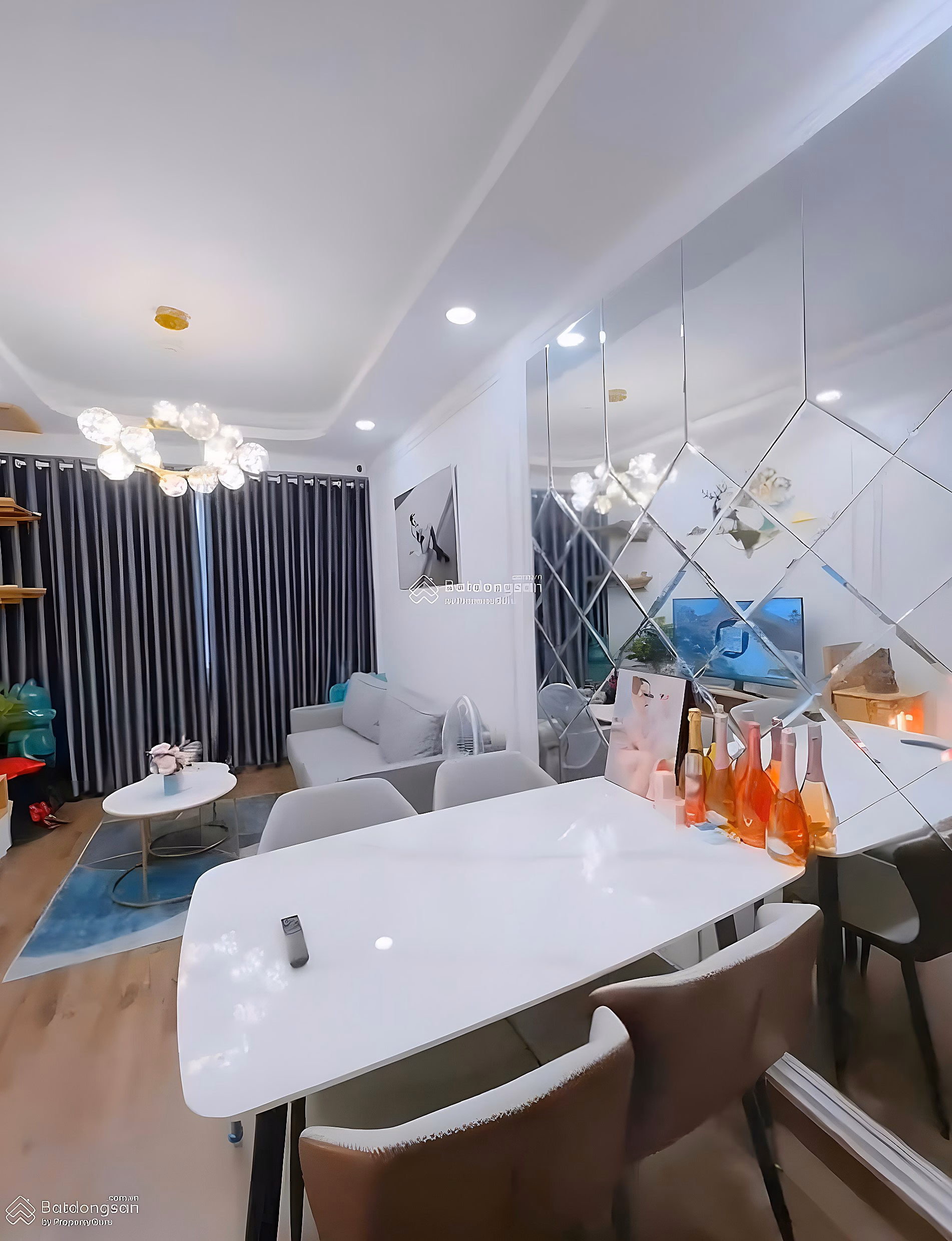 The owner offers to resell the 65m² Full Nt Topaz Elite apartment: price 3.32 billion 2 bedrooms 2 bathrooms: see the right house