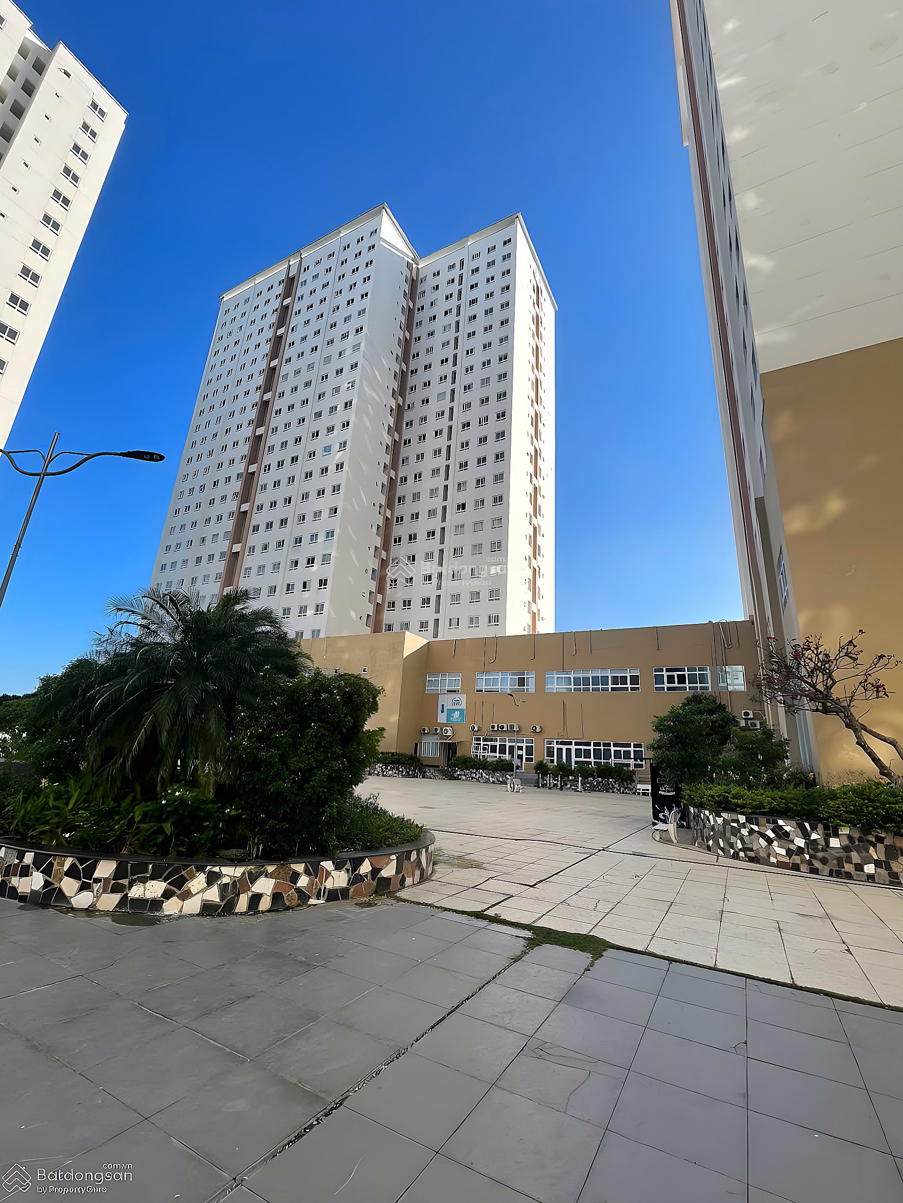 The owner offers to resell the 65m² Full Nt Topaz Elite apartment: price 3.32 billion 2 bedrooms 2 bathrooms: see the right house