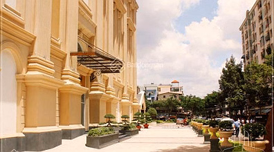 Apartment for rent in Binh Thoi lot C, 3 bedrooms, price 8 million