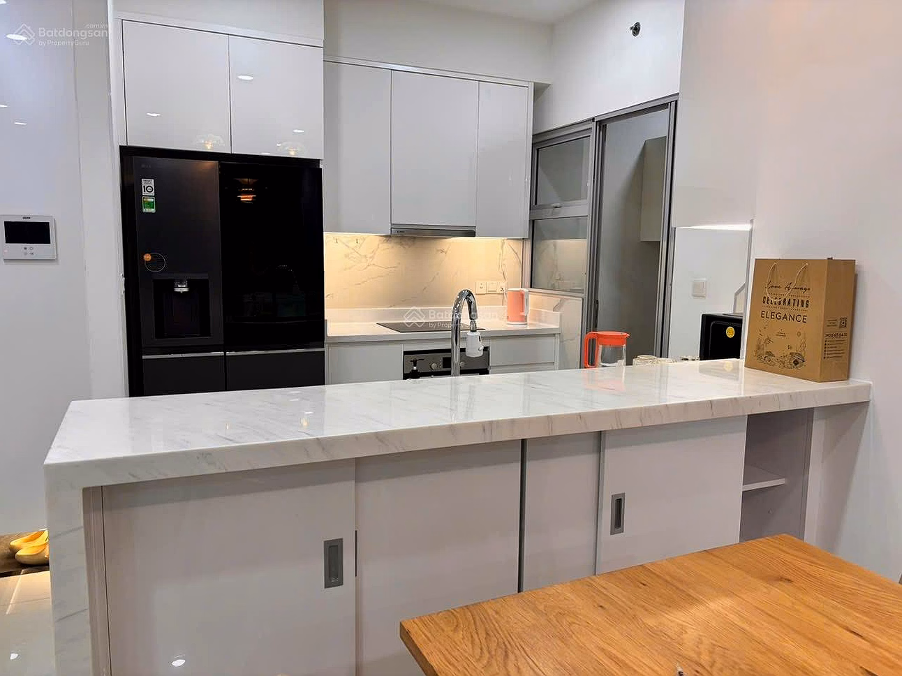 Bring your suitcase and move into the Estella Heights 3-bedroom apartment with beautiful furniture - Just renovated - 75 million with tax