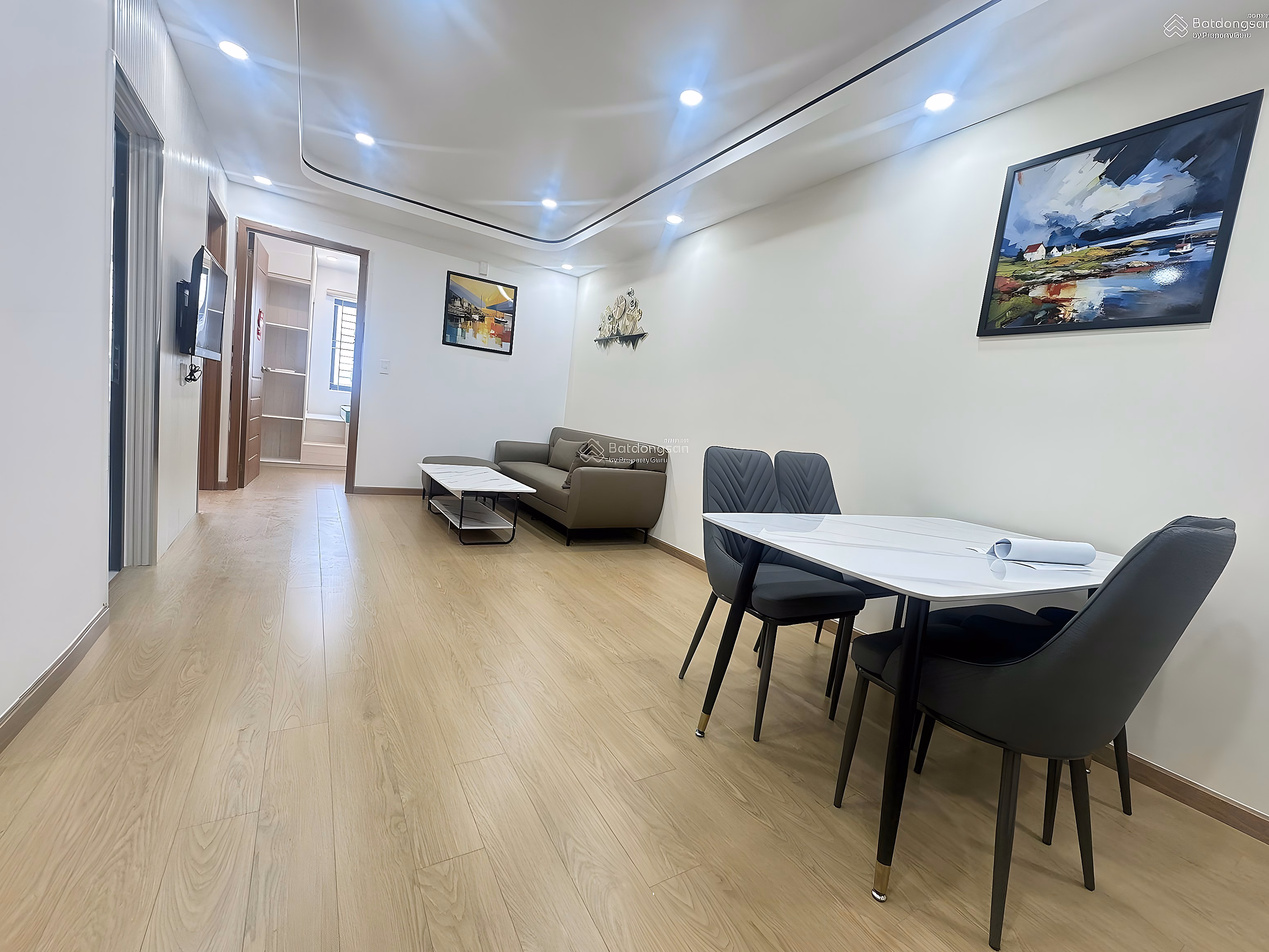 2 bedroom apartment for rent in CT1 building, Hud Phuoc Long, full of beautiful furniture, only 8 million