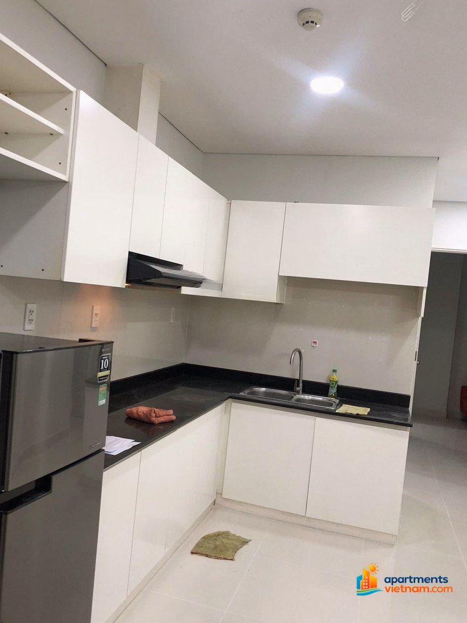 Need to rent Hoa Sen apartment, Lac Long Quan, District 11, 15 million/month