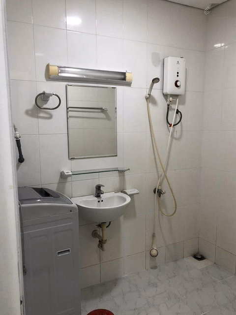 Need to rent Hoa Sen apartment, Lac Long Quan, District 11, 15 million/month
