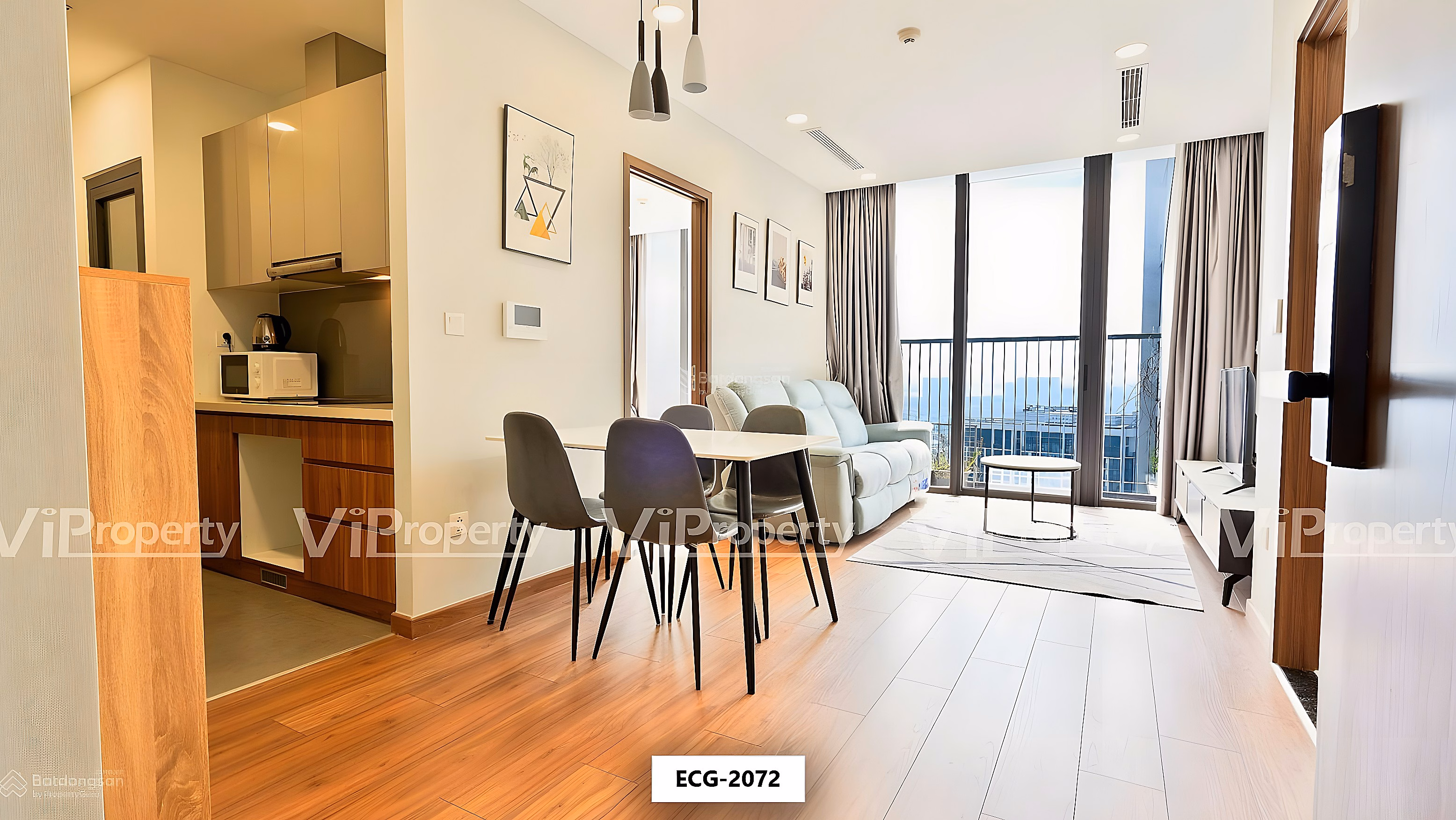 Eco Green Saigon Nguyen Van Linh apartment for sale with full high-end furniture