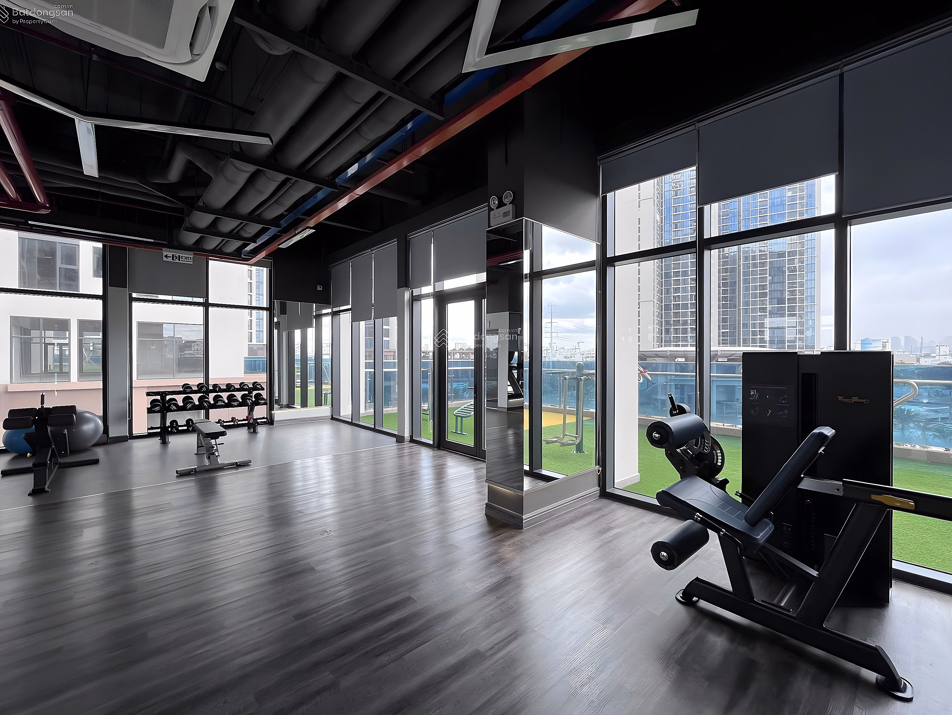 Eco Green Saigon Nguyen Van Linh apartment for sale with full high-end furniture