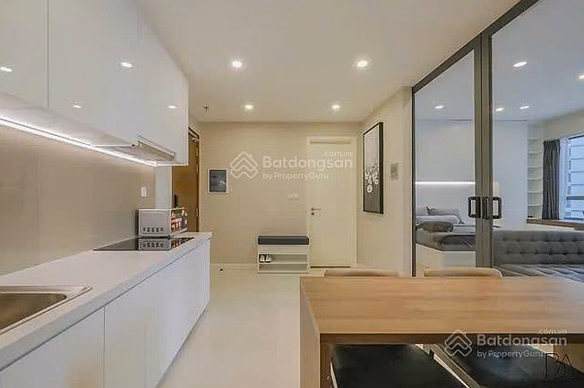 OWNER NEEDS TO SELL URGENTLY: 1BR APARTMENT, 52M2 FULL FURNISHED NEWLY MADE 500 MILLION INCLUDED FREE, BOOKS READY NOTARIZED
