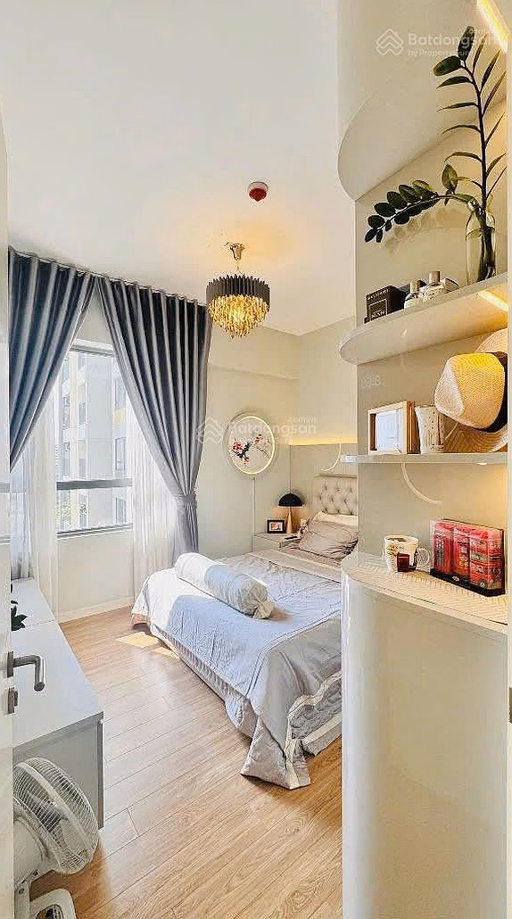 OWNER NEEDS TO SELL URGENTLY: 1BR APARTMENT, 52M2 FULL FURNISHED NEWLY MADE 500 MILLION INCLUDED FREE, BOOKS READY NOTARIZED