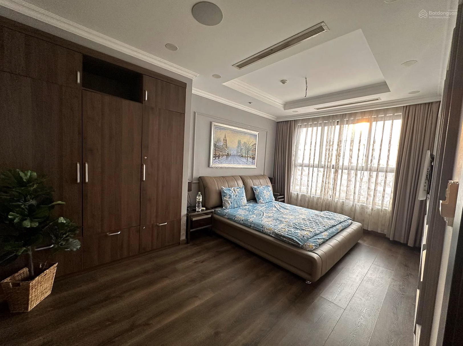Owner urgently sells apartment CC Dat Phuong Nam, Binh Thanh, HCM, 141m2, corner apartment, 3 bedrooms, 7.5 bedrooms