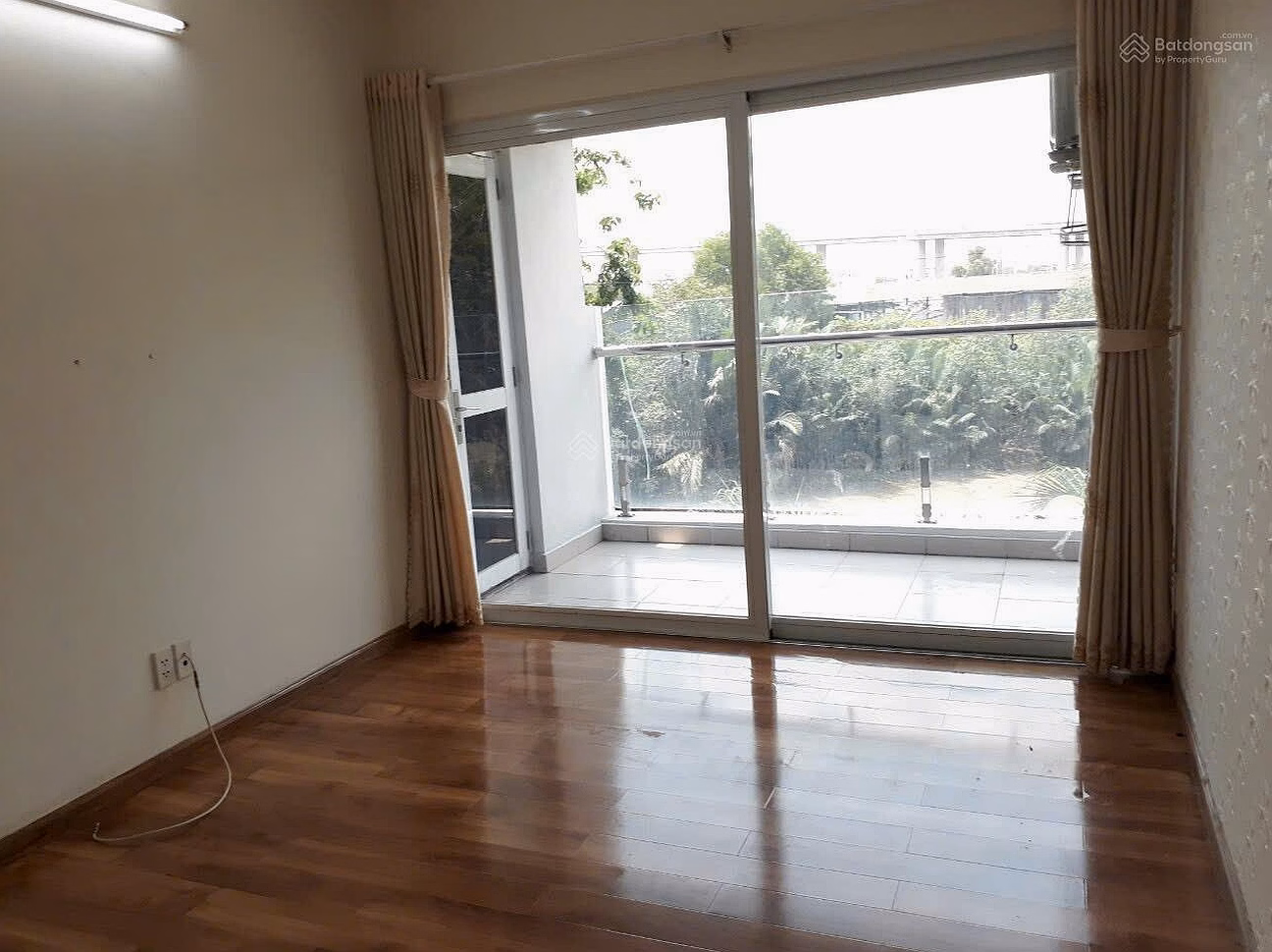 Ehome 5-The BridgeView apartment for sale, corner apartment with river view Right in the Center of District 7, area 82m2, price 4 billion, 700 million