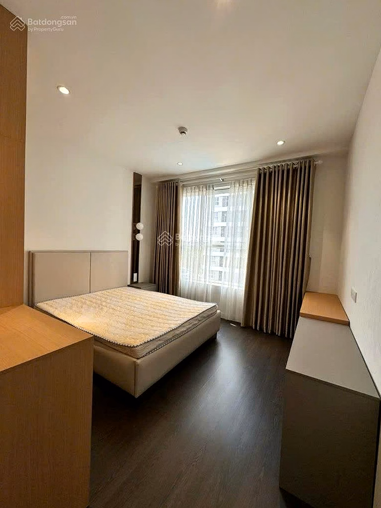 Urgent sale 3 bedroom apartment at Golden Mansion, Phu Nhuan, Ho Chi Minh, 9 billion, 105m2