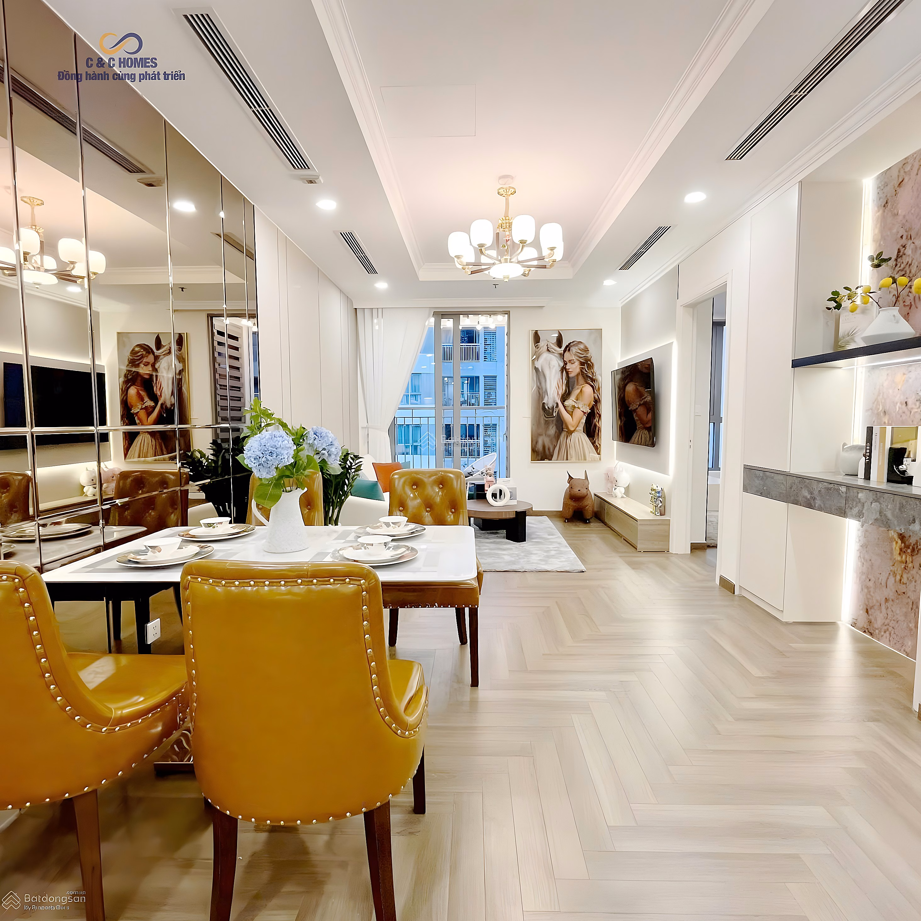 Loss-cutting apartment for urgent sale: 1 bedroom - 5.5 billion, 2 bedroom - 7.4 billion, 3 bedroom - 11 billion Vinhomes Times City Contact: 0989 555 ***