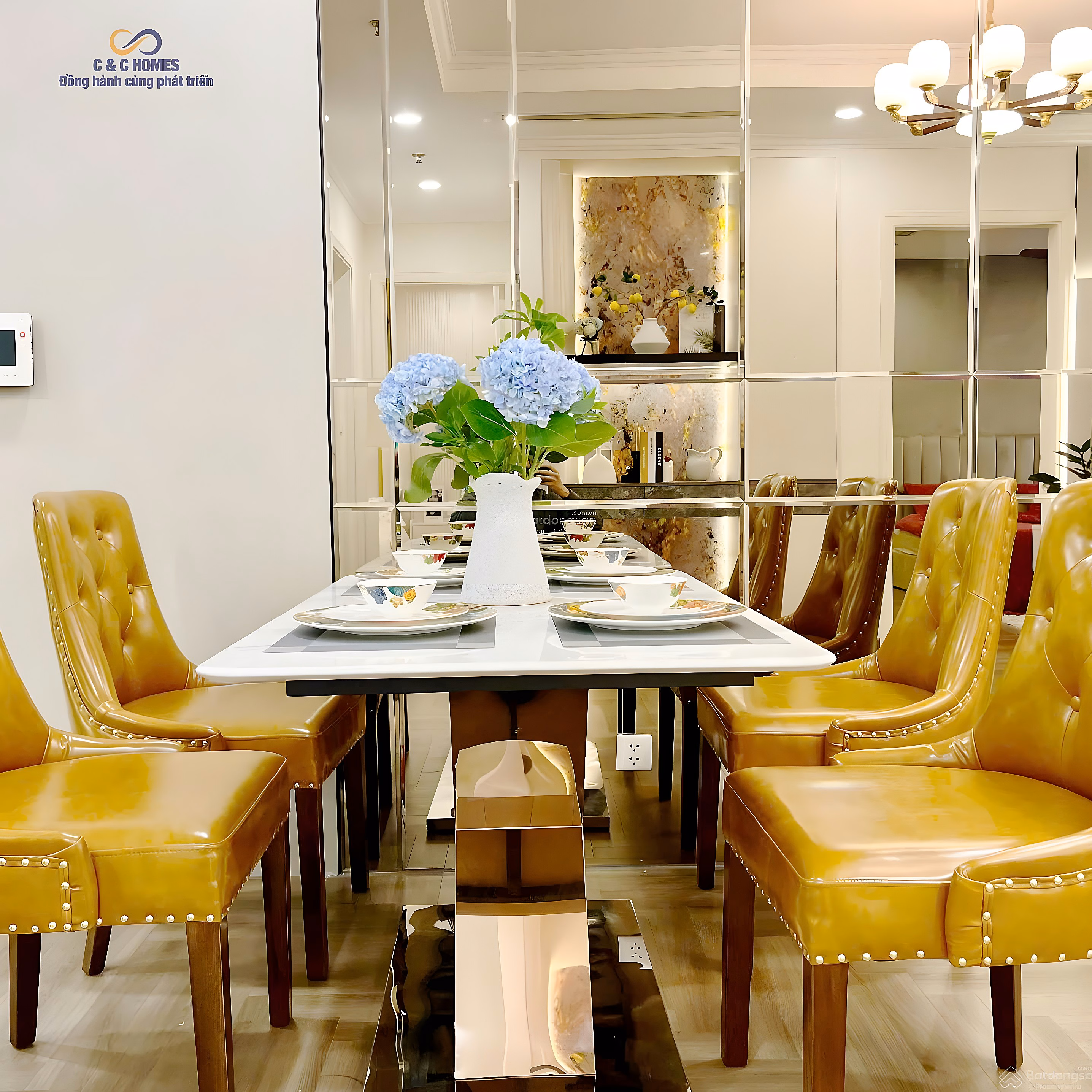 Loss-cutting apartment for urgent sale: 1 bedroom - 5.5 billion, 2 bedroom - 7.4 billion, 3 bedroom - 11 billion Vinhomes Times City***