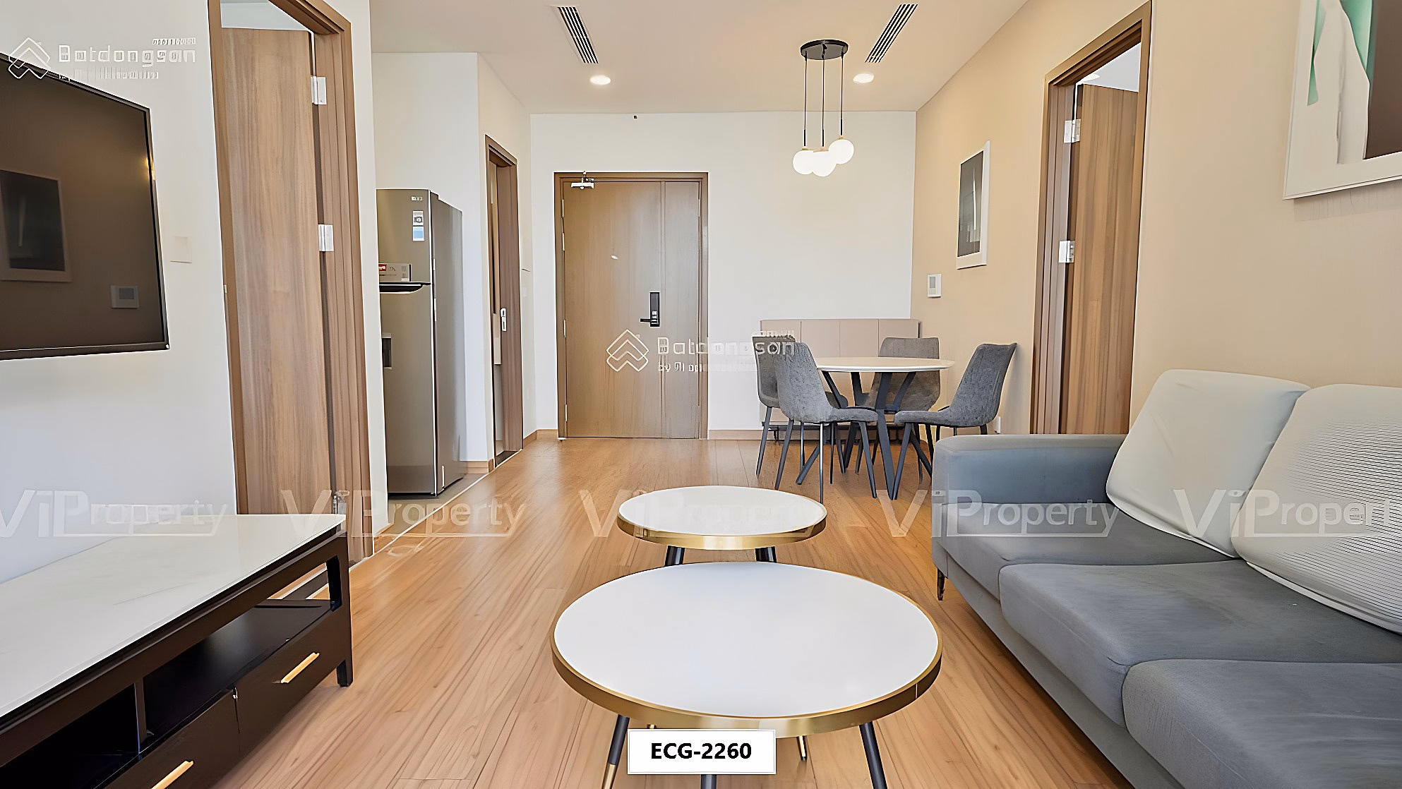 Shopping cart for fully furnished Eco Green Saigon apartment in District 7 updated every day