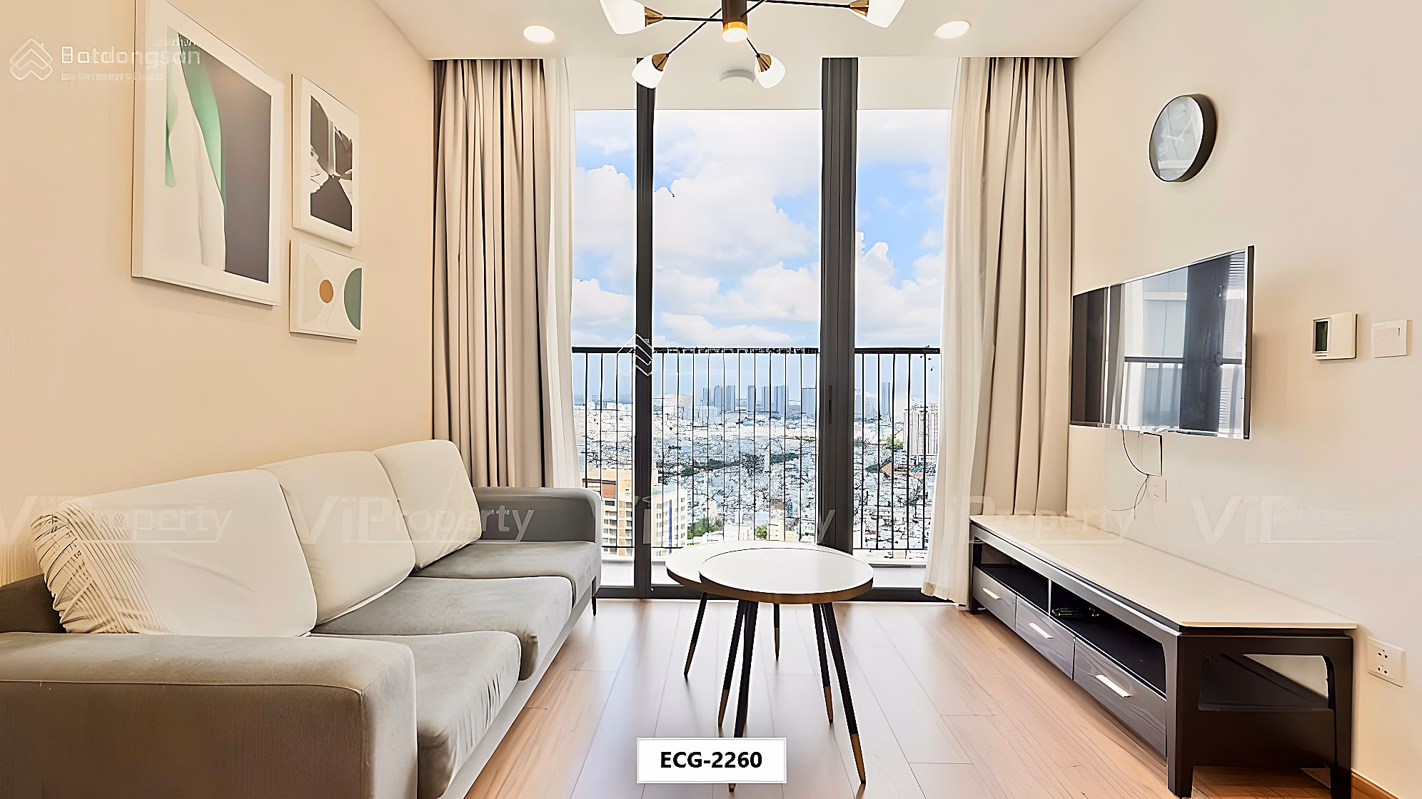Shopping cart for fully furnished Eco Green Saigon apartment in District 7 updated every day