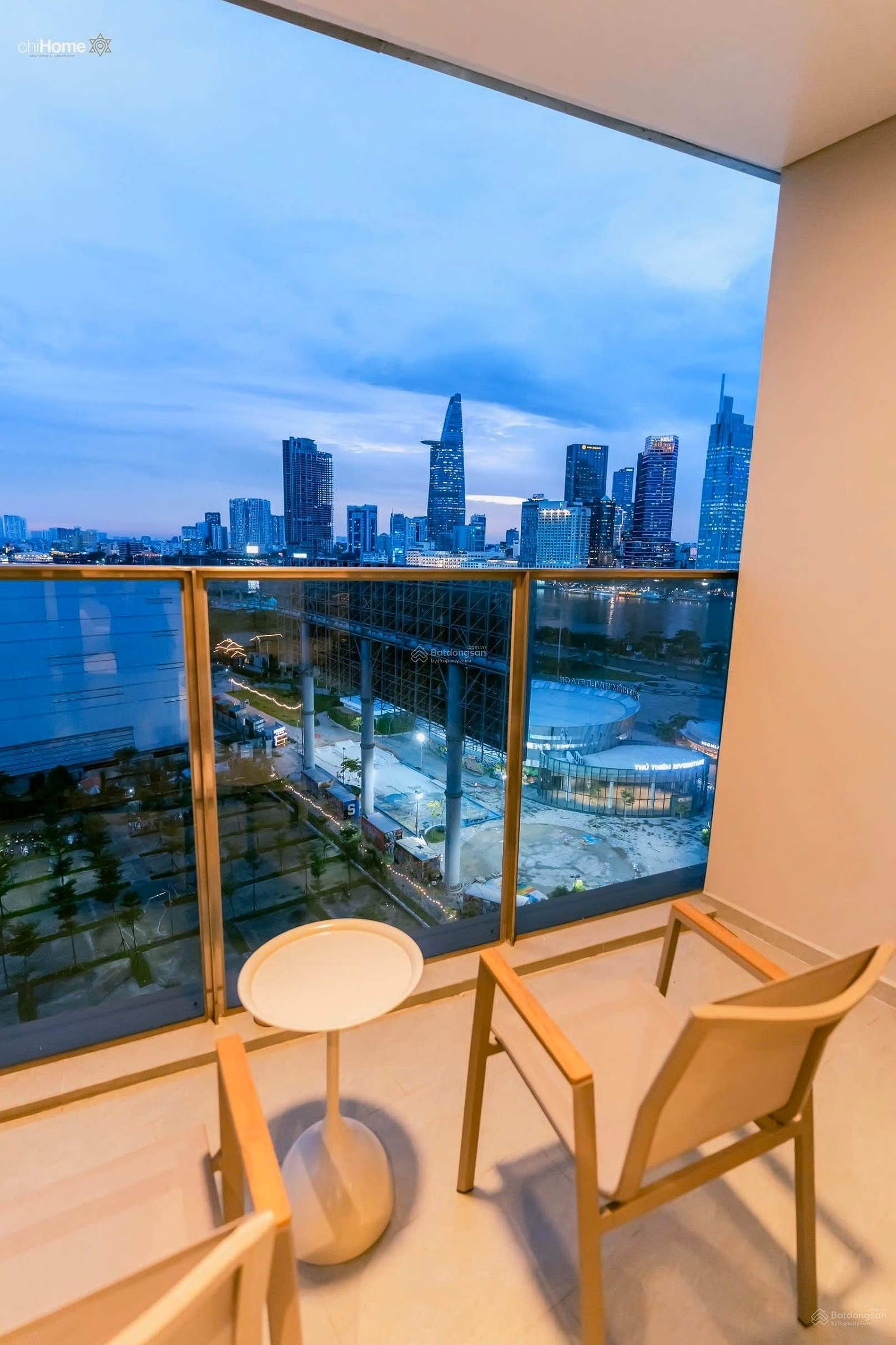 Selling 2 bedroom apartment at The Opera - Metropole with river view in District 1, fully furnished 30 billion