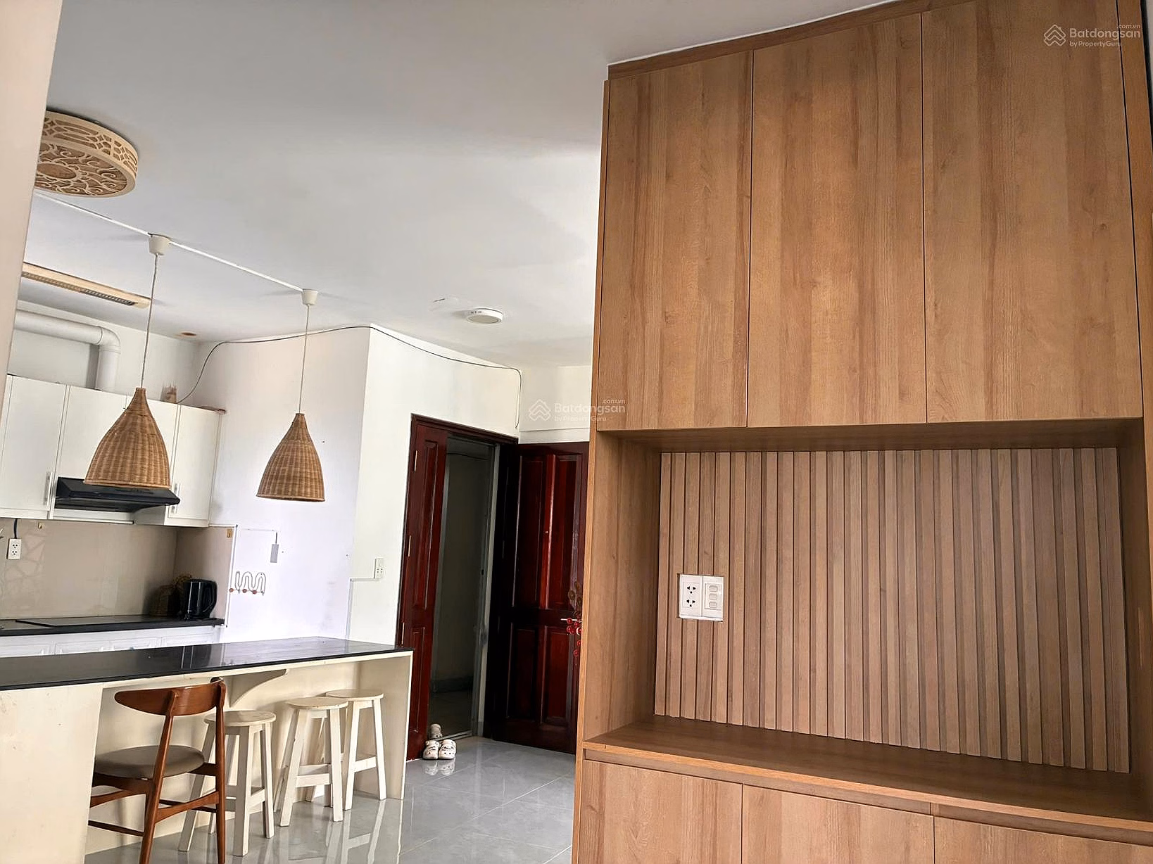 The owner needs to sell the Conic Garden apartment. Area: 66m, 2 bedrooms, 1 bathroom, price 2,550 billion (pink book)***