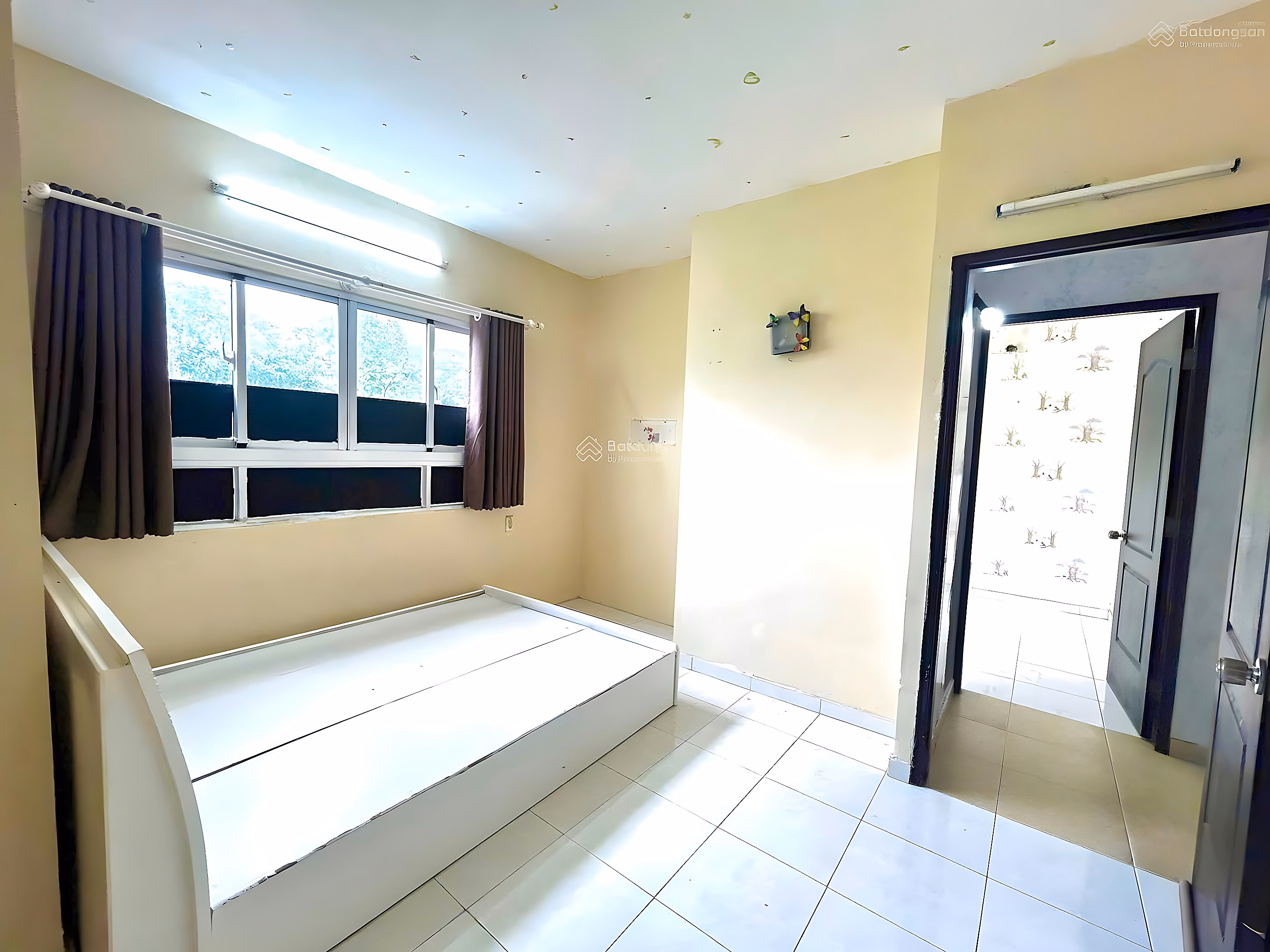 2.08 billion Thanh Nhut Apartment, Binh Dong Ward. Corner apartment with 2 cool views, 2 bedrooms, 73.8m Shr, supporting NH. MG 25 million