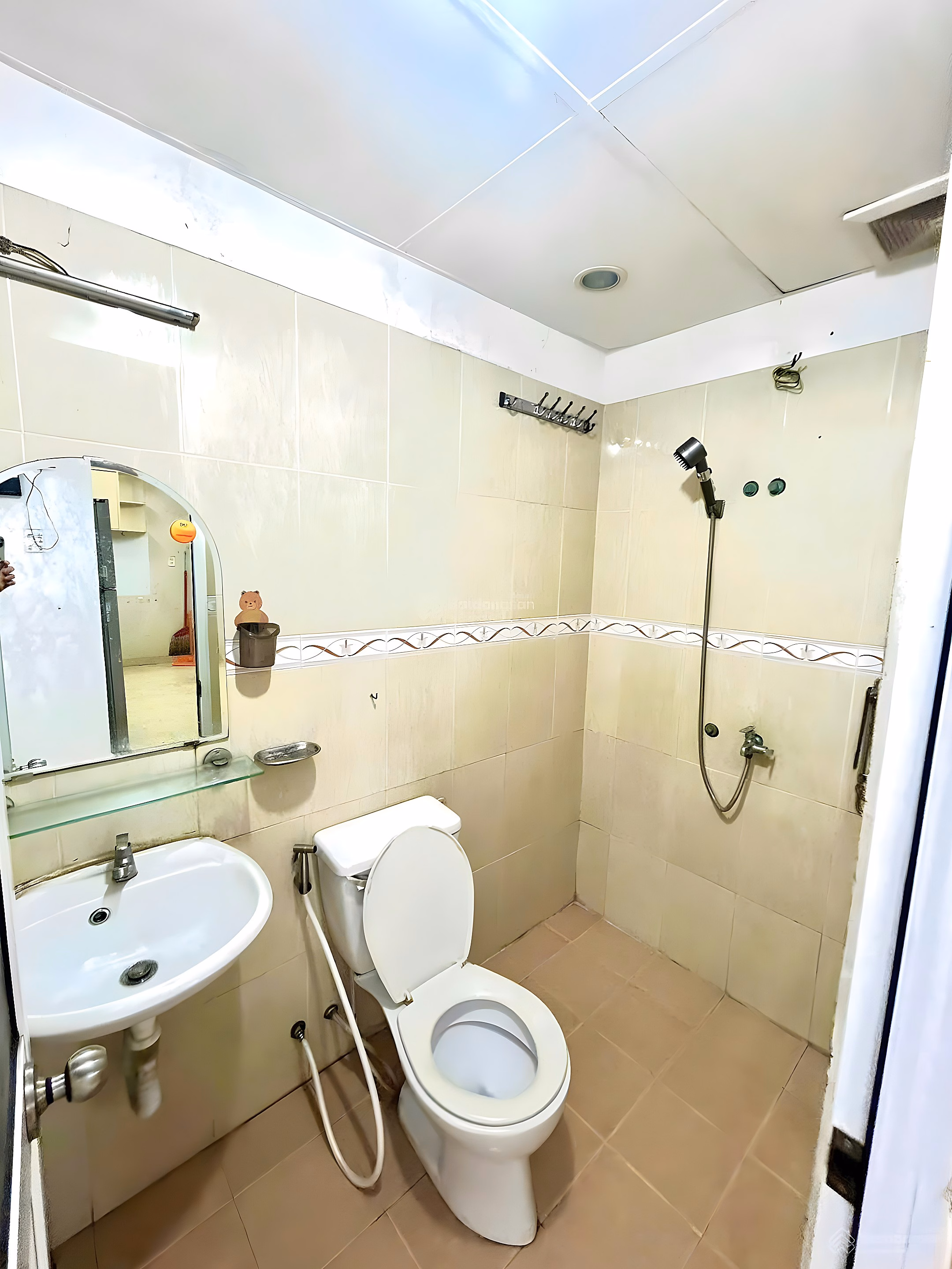 2.08 billion Thanh Nhut Apartment, Binh Dong Ward. Corner apartment with 2 cool views, 2 bedrooms, 73.8m Shr, supporting NH. MG 25 million