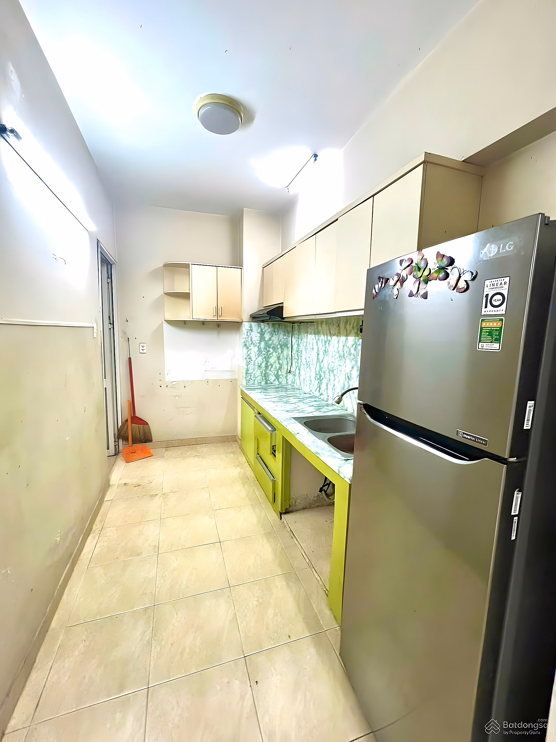 2.08 billion Thanh Nhut Apartment, Binh Dong Ward. Corner apartment with 2 cool views, 2 bedrooms, 73.8m Shr, supporting NH. MG 25 million