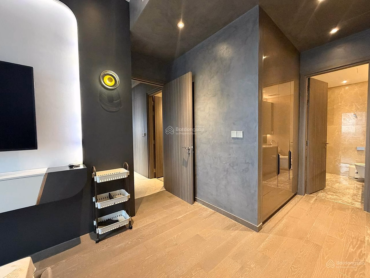 Apartment for rent 1,2,3,4 bedrooms The Marq District 1 25-110 million