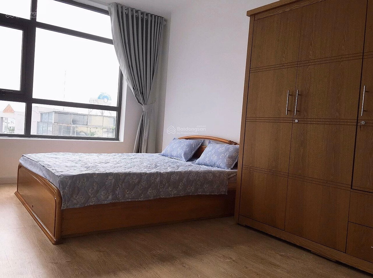 Selling 1BR De Capella apartment, 52m2, fully furnished house at 5.2 billion LH 0908 155 ***