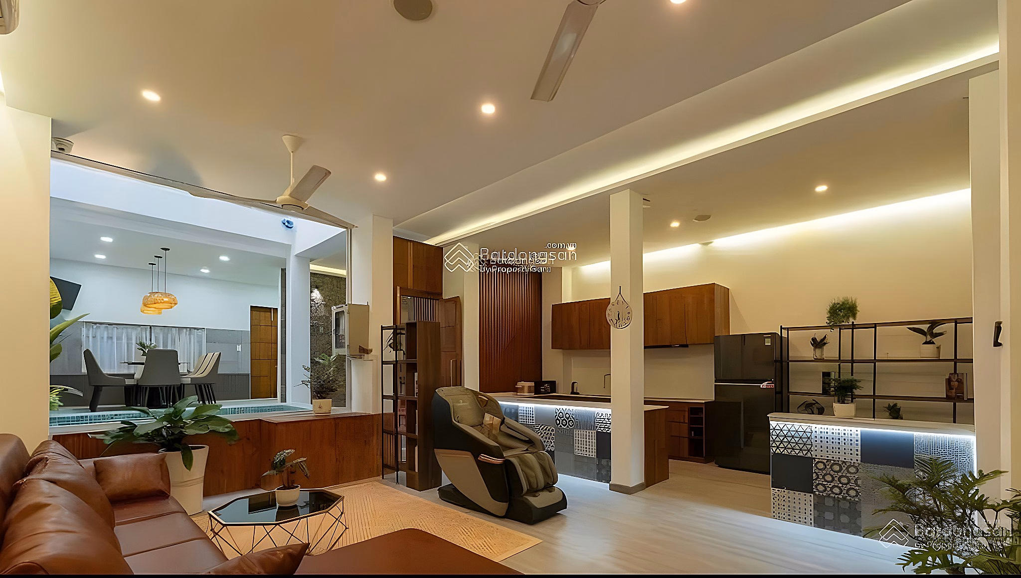 Super beautiful villa with 7m5 frontage swimming pool located in the heart of West Street. Daily exploitation revenue of 120 million