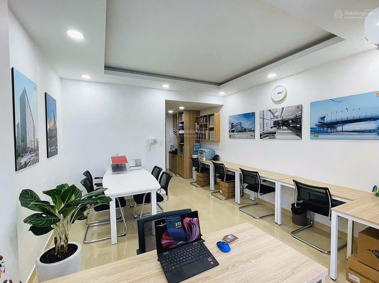 Orchard Garden apartment 1 room for both living and office 10 million Novaland airport area