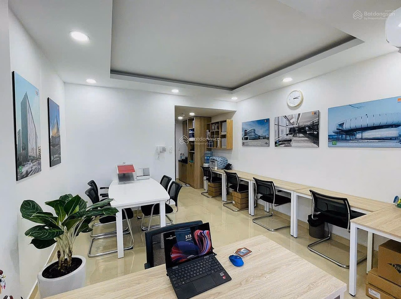 Orchard Garden apartment 1 room for both living and office 10 million Novaland airport area