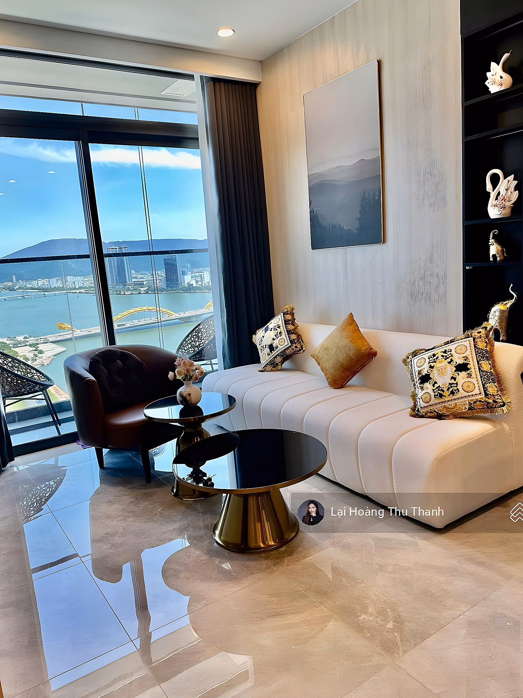 Thu Thanh - Diplomacy long-term apartment with view of Dragon Bridge, Han River, My Khe beach The Legend Da Nang