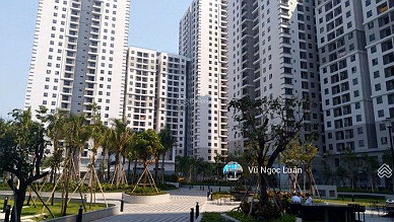 Luxury apartment for rent in Phu My Hung - Saigon South with swimming pool view, area 100m²