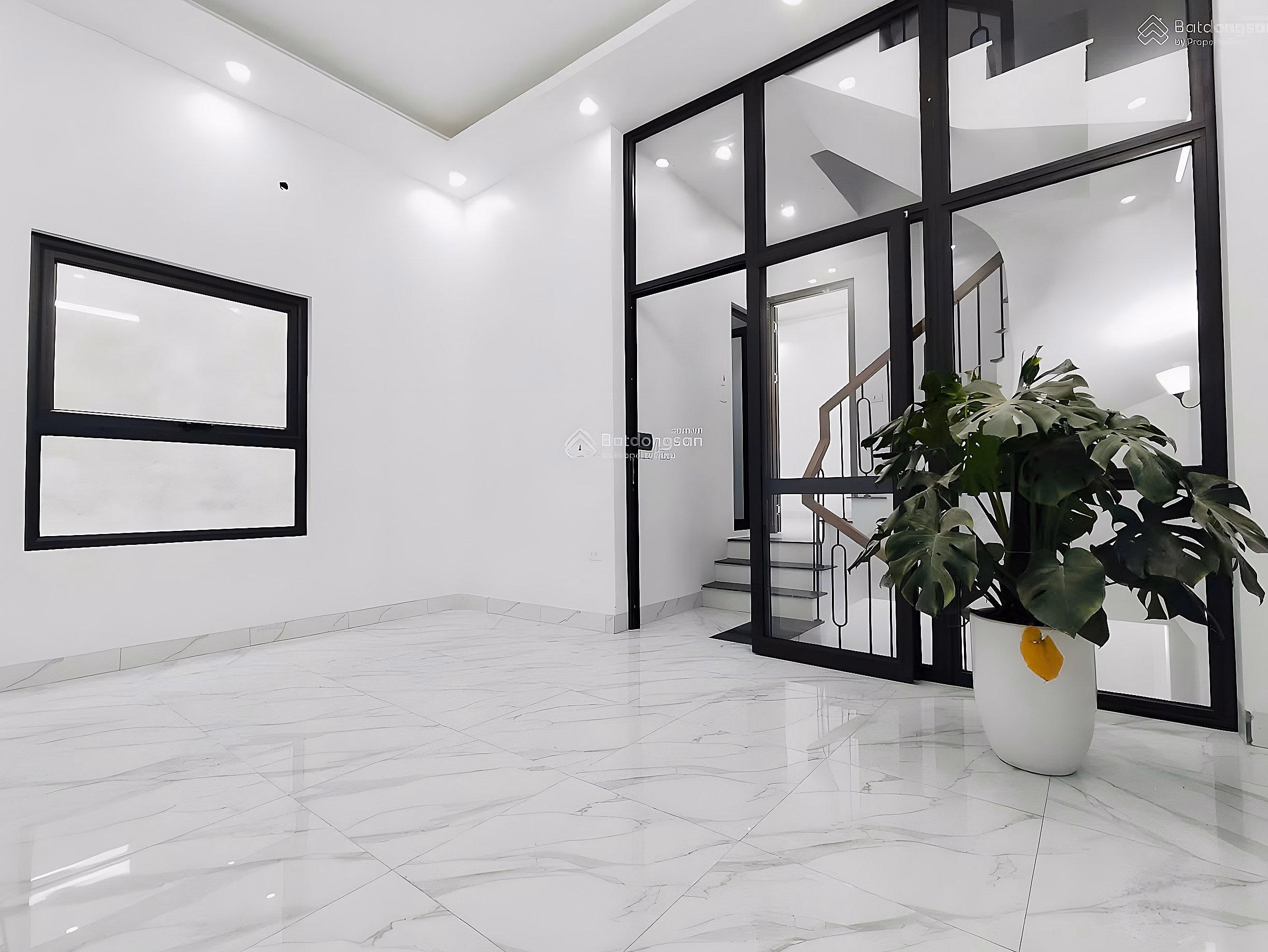 Newly built house for sale in Phu Luong, Ha Dong, area 50m2, corner lot with frontage of 9.45 meters, 6 bedrooms, SDCC