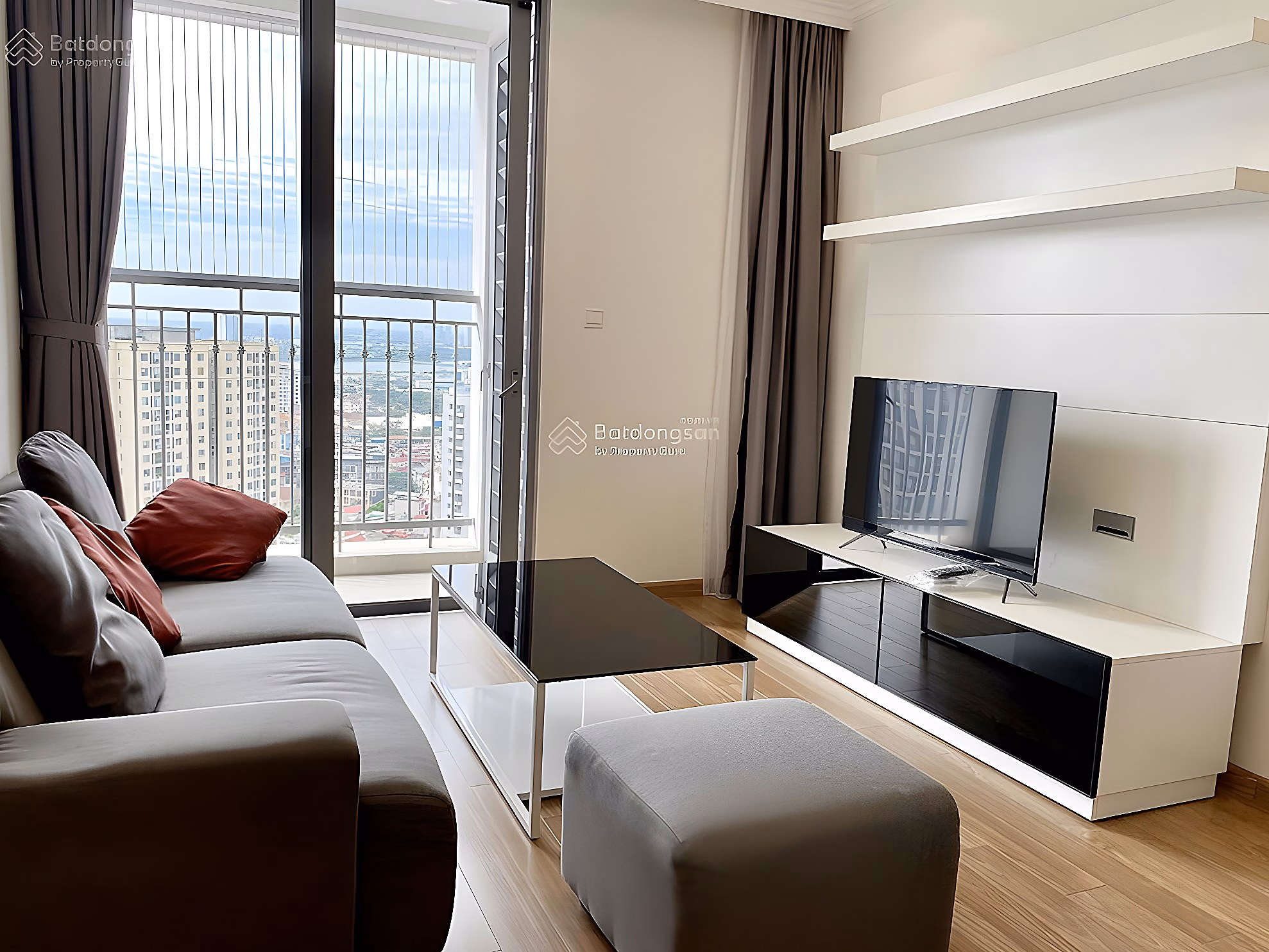 Selling a beautiful 3-bedroom apartment in Park Hill Premium Times City, 117m2 wide, facing south, school view