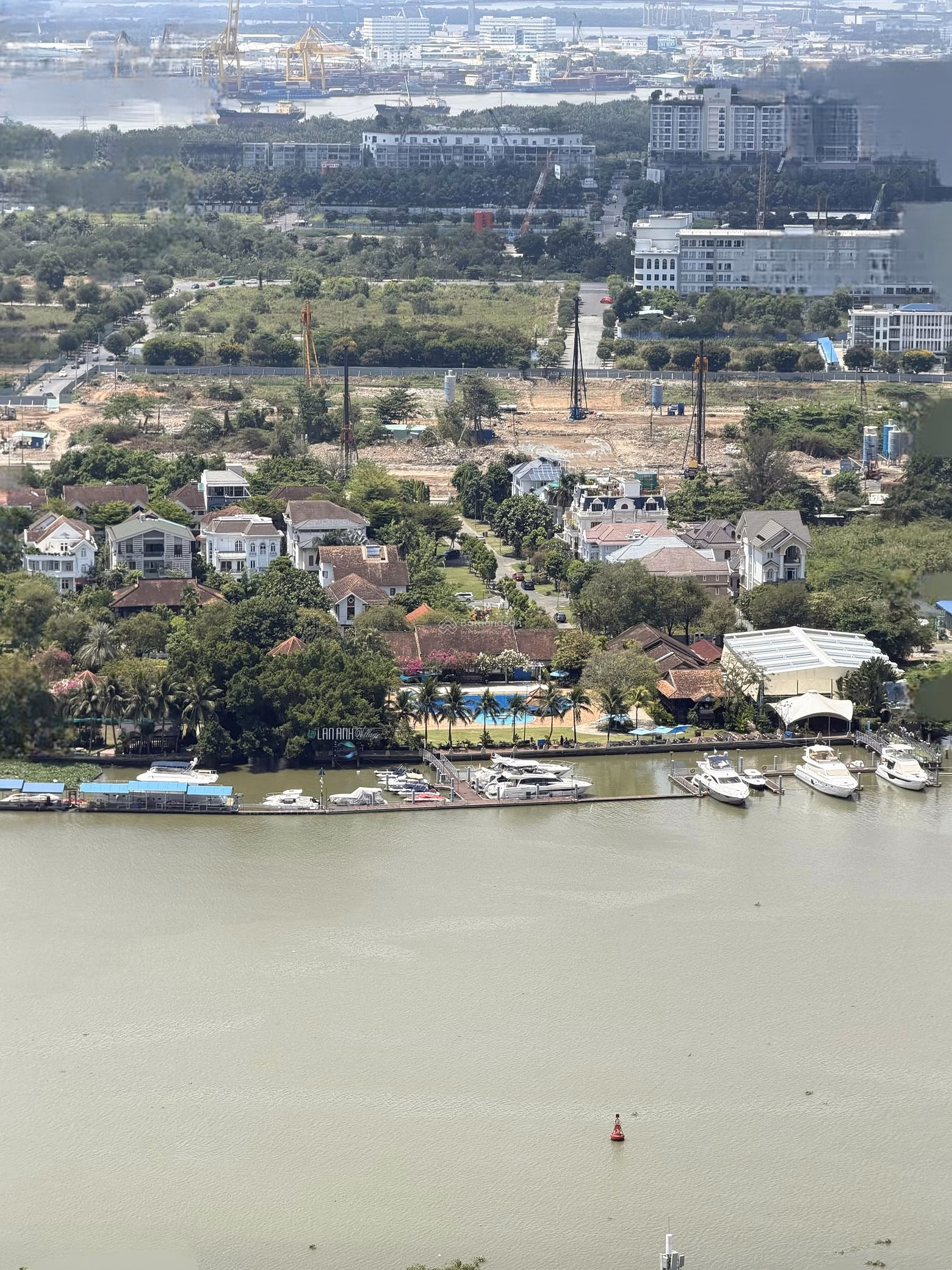 Selling Penthouse - Duplex 3 floors 600m2 fully furnished with high-class furniture and river view