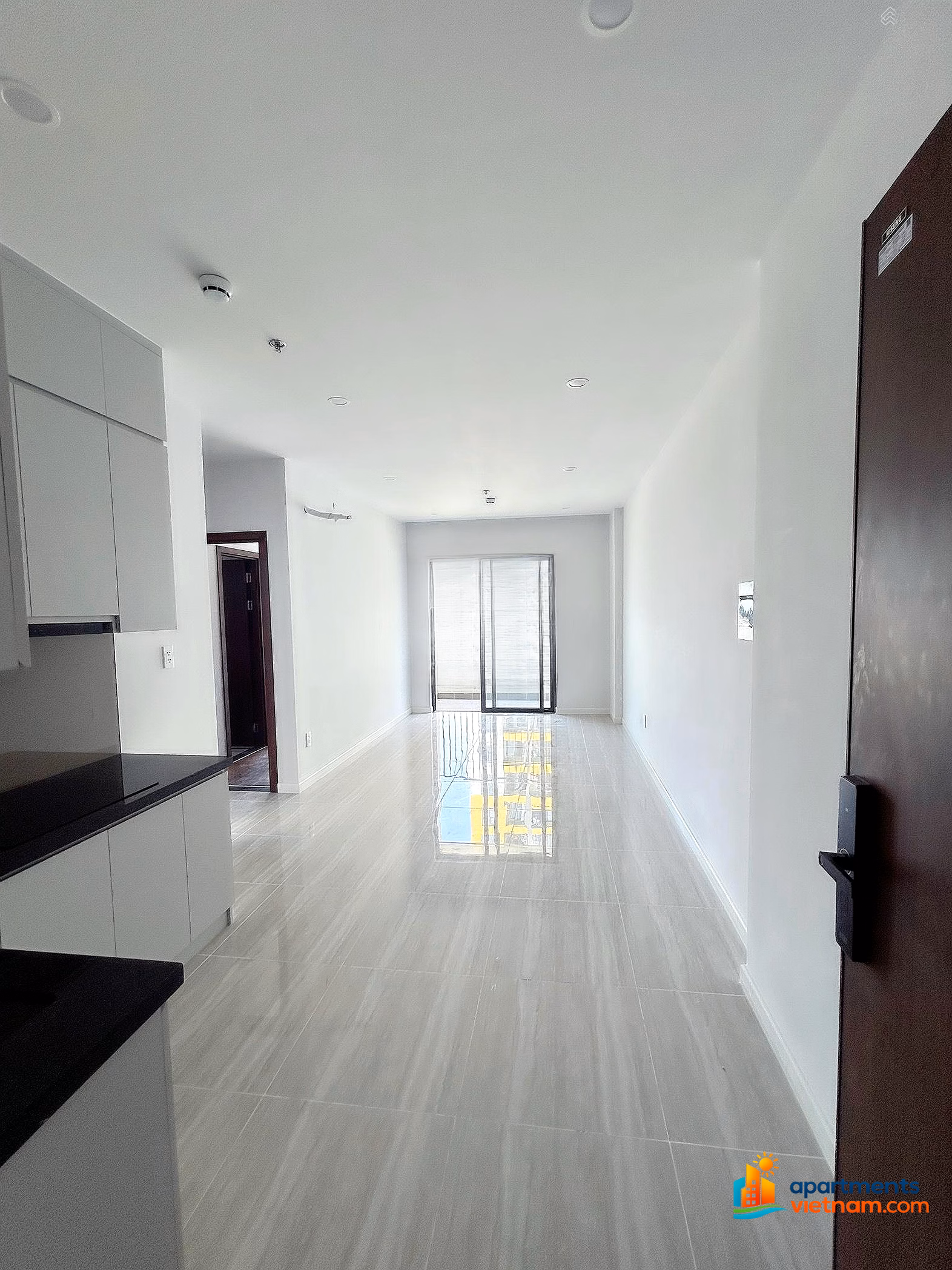 Only 10 peak days left! Bcons City University Village apartment with shocking price of 5.5-6.2 million/month, biggest student incentive of the year