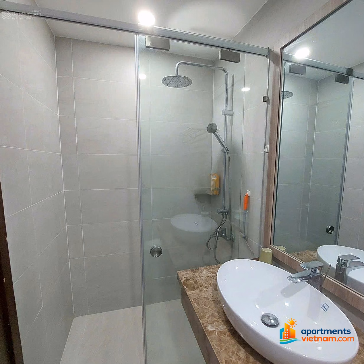 Muong Thanh apartment for rent, 04 Tran Phu, direct sea view, with glass-walled toilet