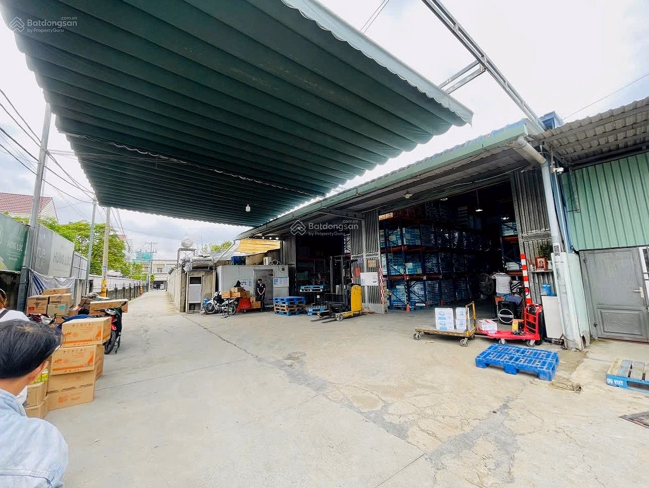 Factory for sale by owner, 467m2, 1 ground floor, 1 floor, main alley on Nguyen Anh Thu street, turn 60m