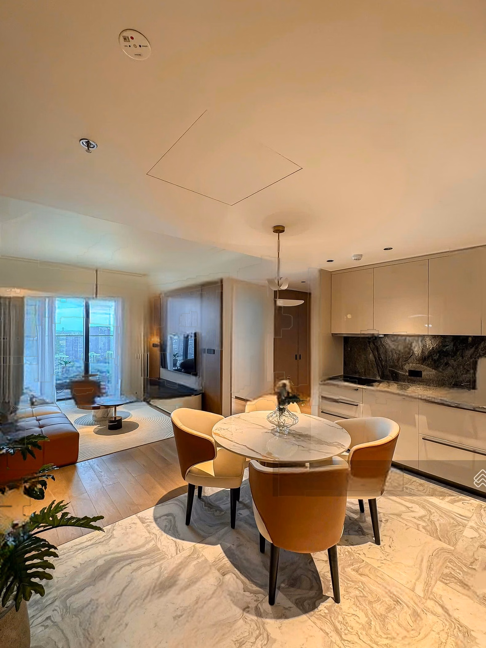 Kim Ngan Grand Marina - 2 bedroom - 2 bathroom corner apartment for rent 79 million/month fully furnished, SEA building free of PQL