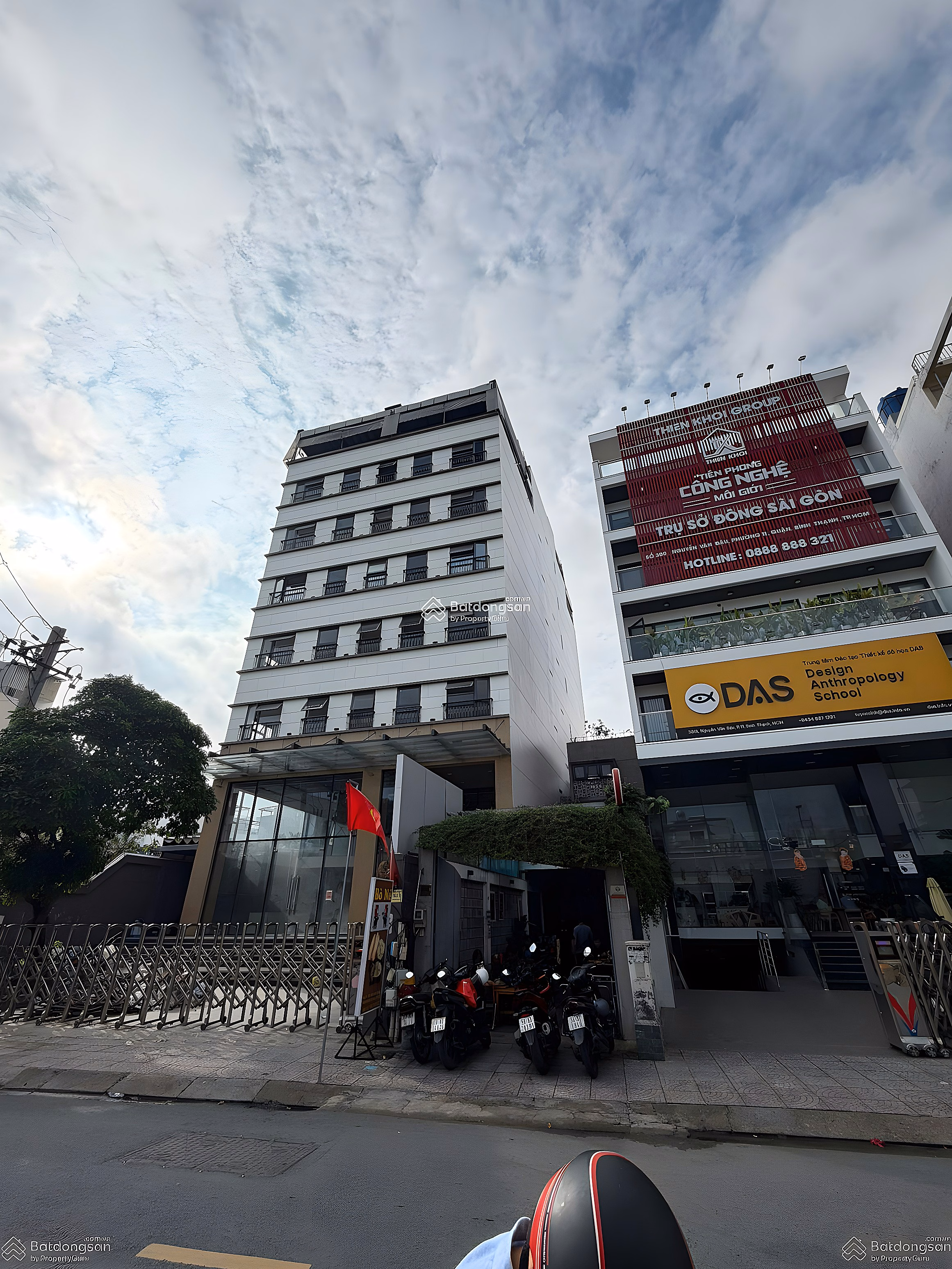 Front house on Nguyen Van Dau, 154m2