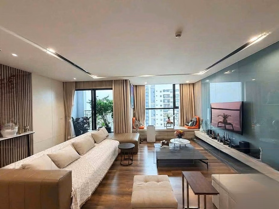 Selling Sunshine Riverside apartment, 93m 03 bedrooms, price 8.8 billion. Contact Trung 0989 734 ***