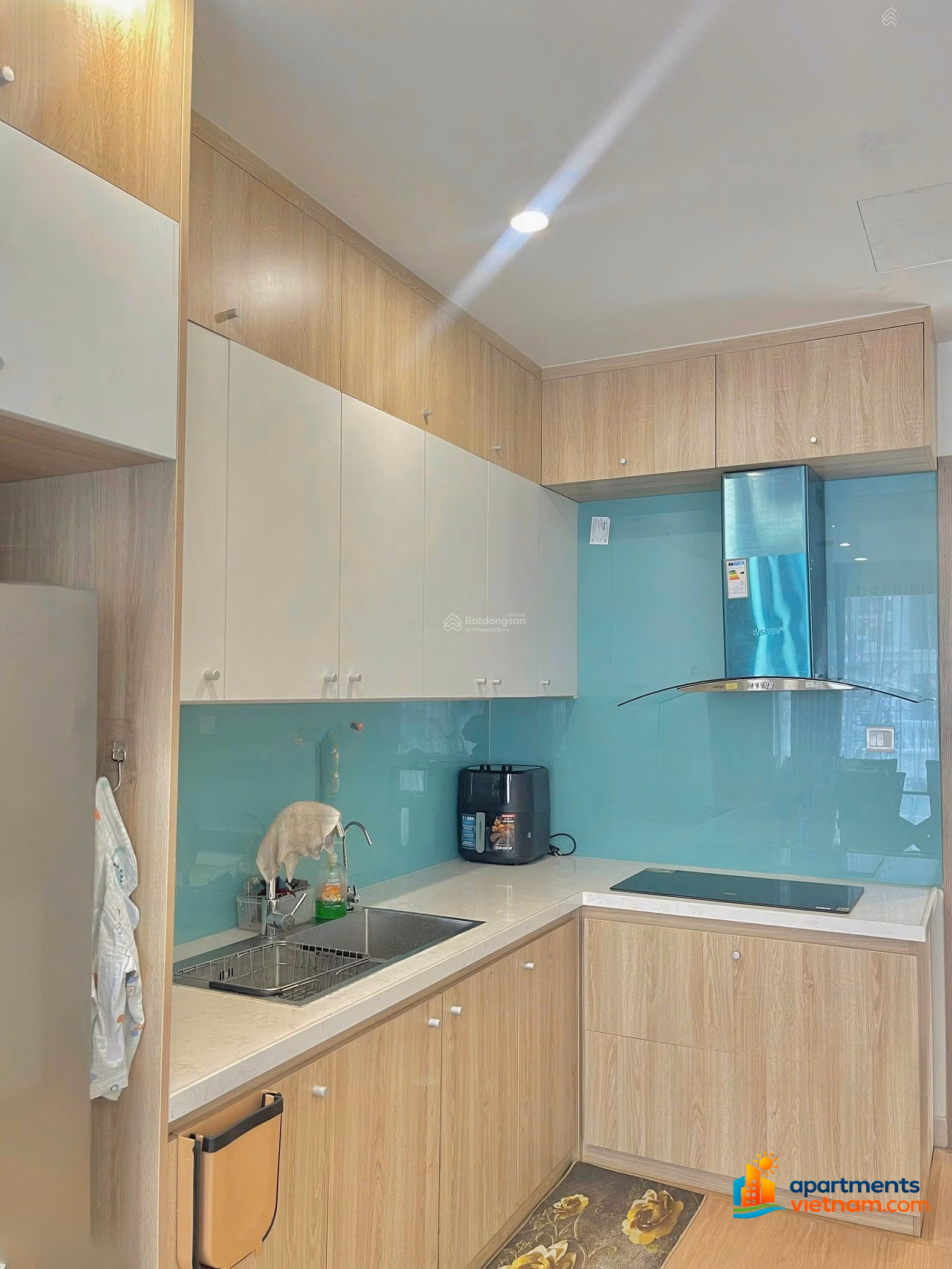 Investment price 4.3 billion: 2 bedrooms + 1, 63.3m2, building S402, Vinhomes Smart City, 16th floor, books available