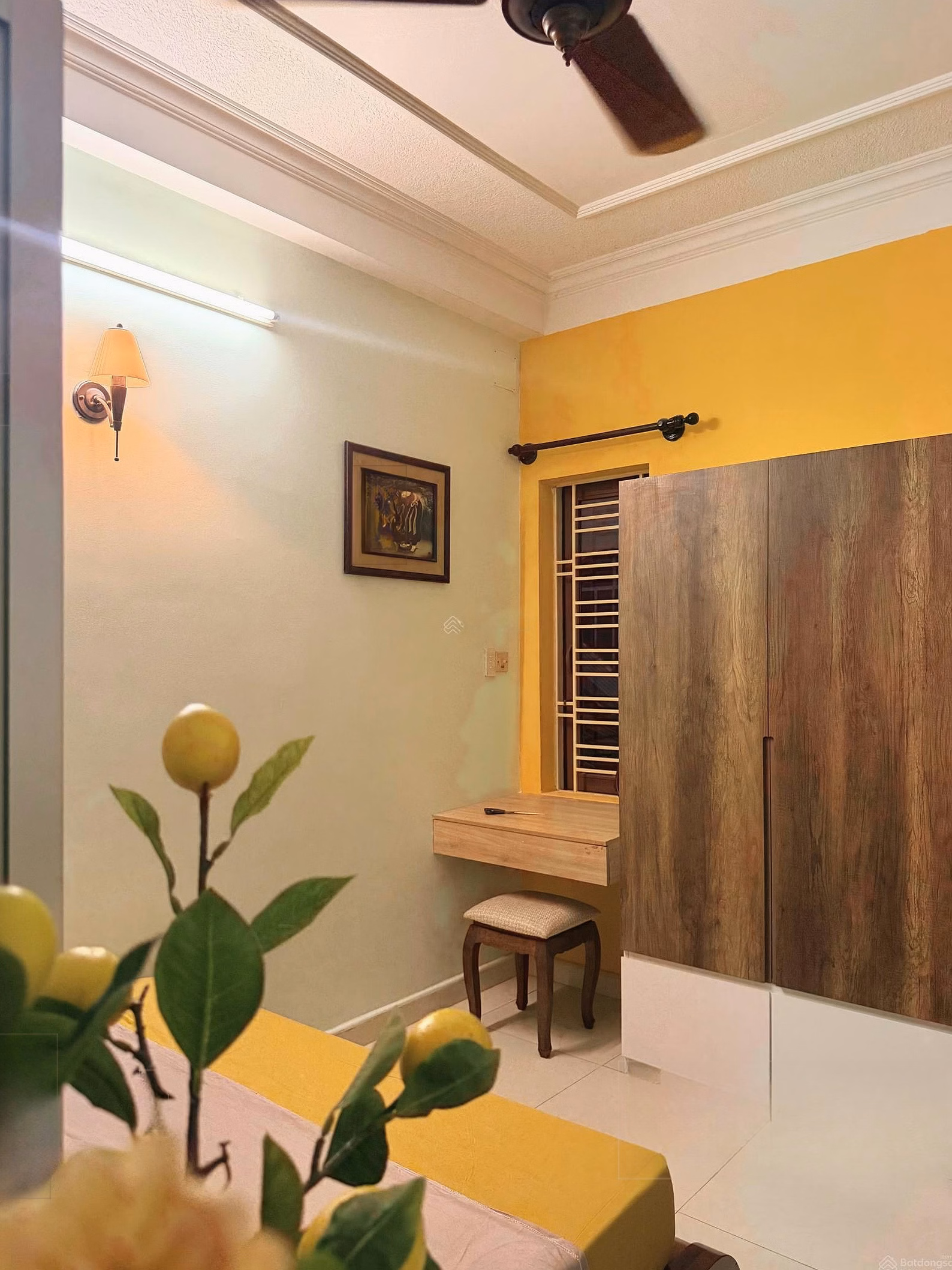 Studio 2 with sunroof - near Tan Son Nhat airport - only 5.4 million