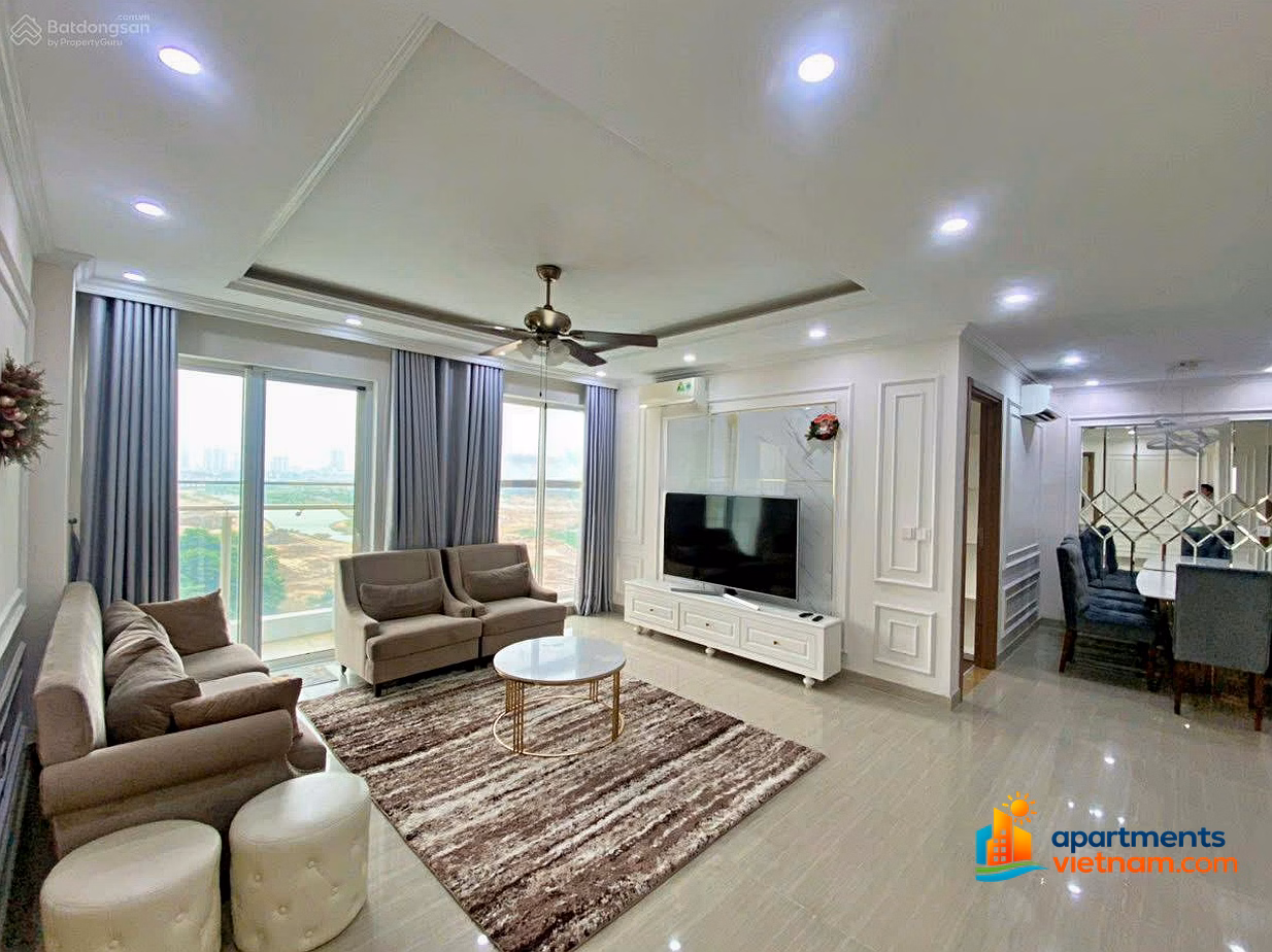 LUXURY APARTMENT FOR RENT L4 CIPUTRA BUILDING VIEW FULL GOLF COURSE, GOOD EQUIPMENT, JUST PLEASE WORK IN