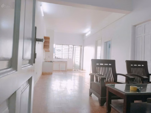 Owner rents apartment 2N2VS, apartment A15 (66 Kim Giang), convenient transportation, full amenities