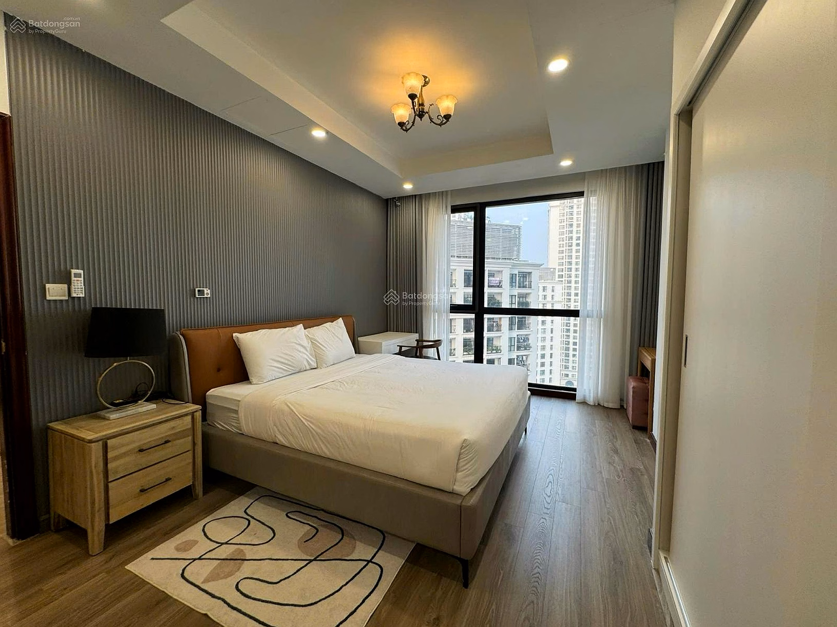 Royal City apartment fund for rent 1 bedroom, 2 - 3 - 4 bedrooms, pine dam, garden, duplex